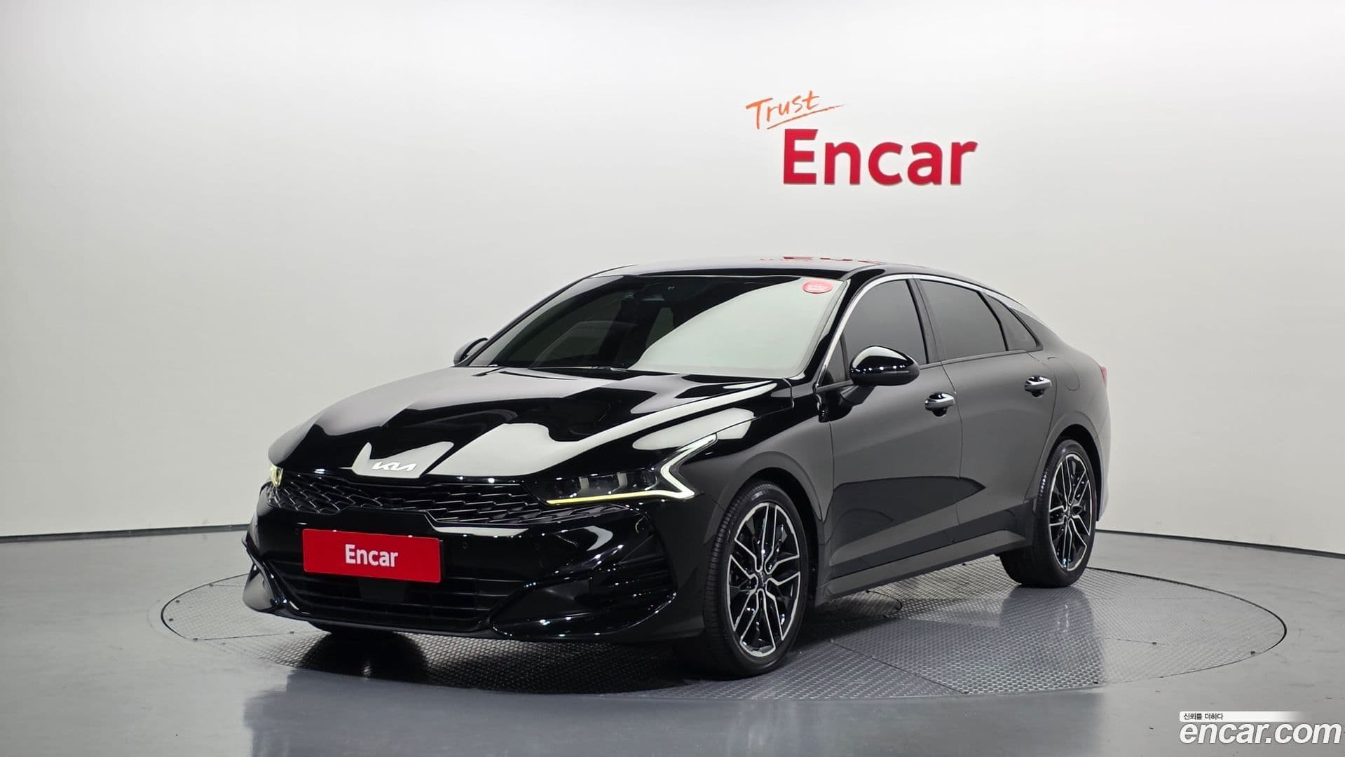Main__Slider__Photo:K5 Kia 2022.1-0