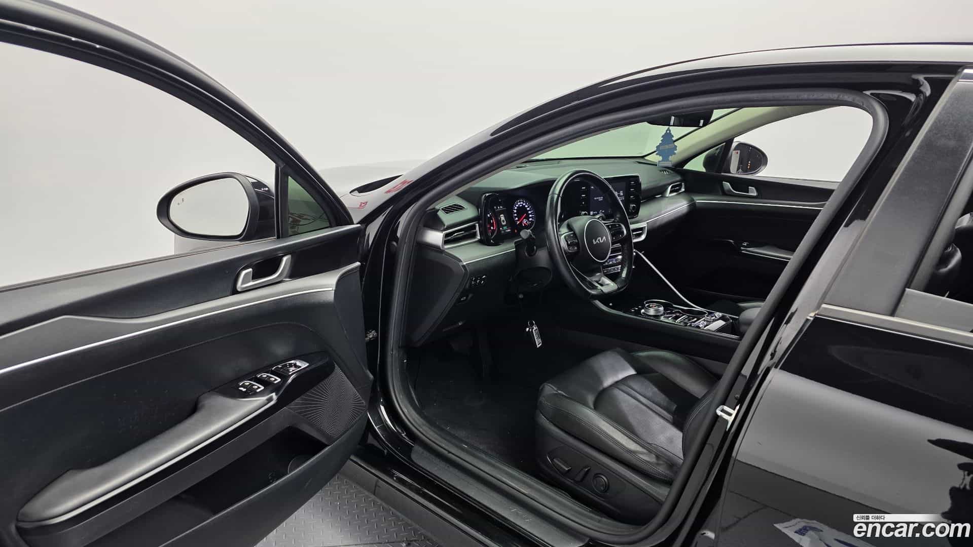 K5 Kia 2022.1-INNER-010