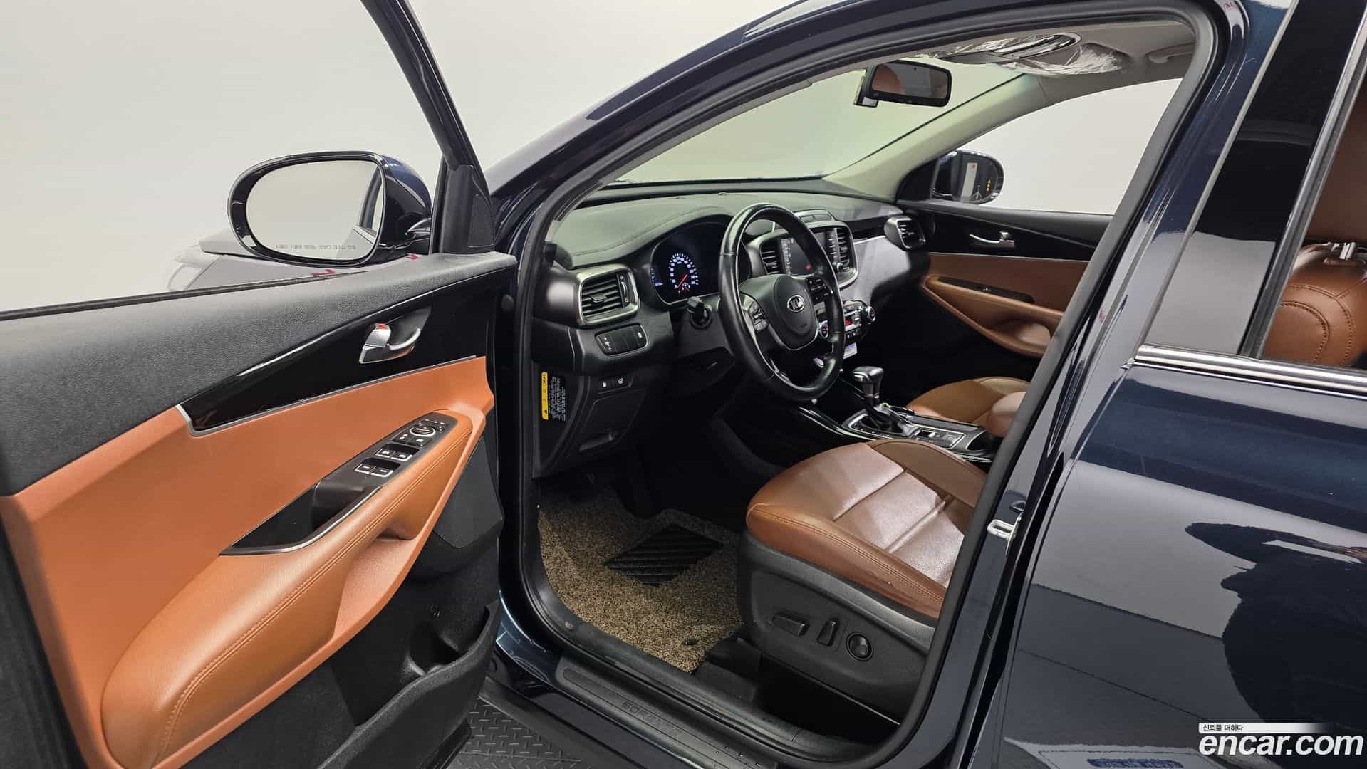 Sorento Kia 2017.10-INNER-010