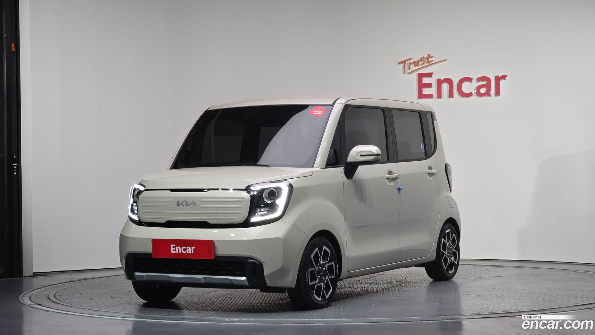 Main__Slider__Photo:RAY Kia 2023.5-0