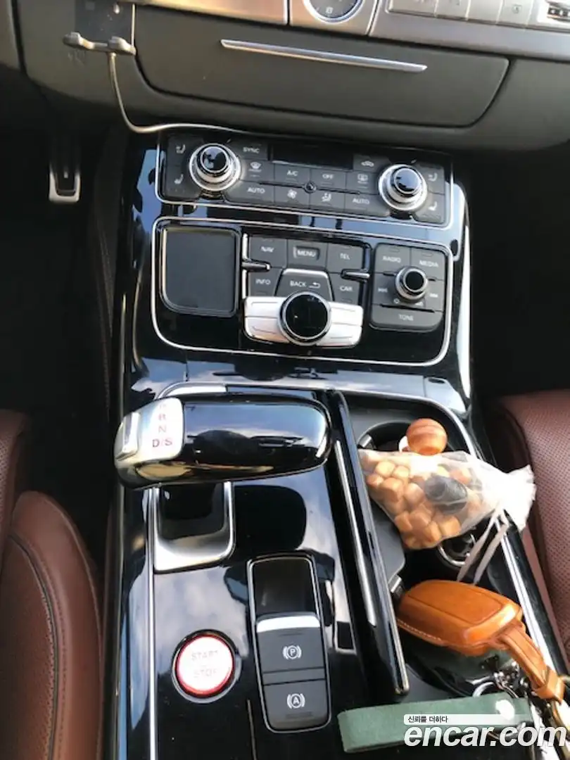 S8 Audi 2016.0-INNER-007
