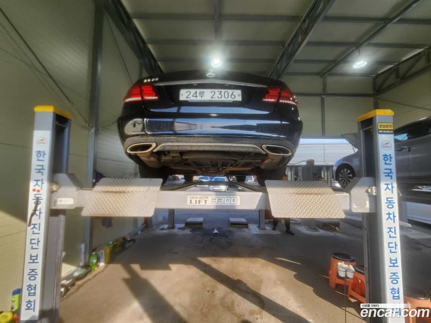 E-Class Mercedes-Benz 2014.11-OUTER-002