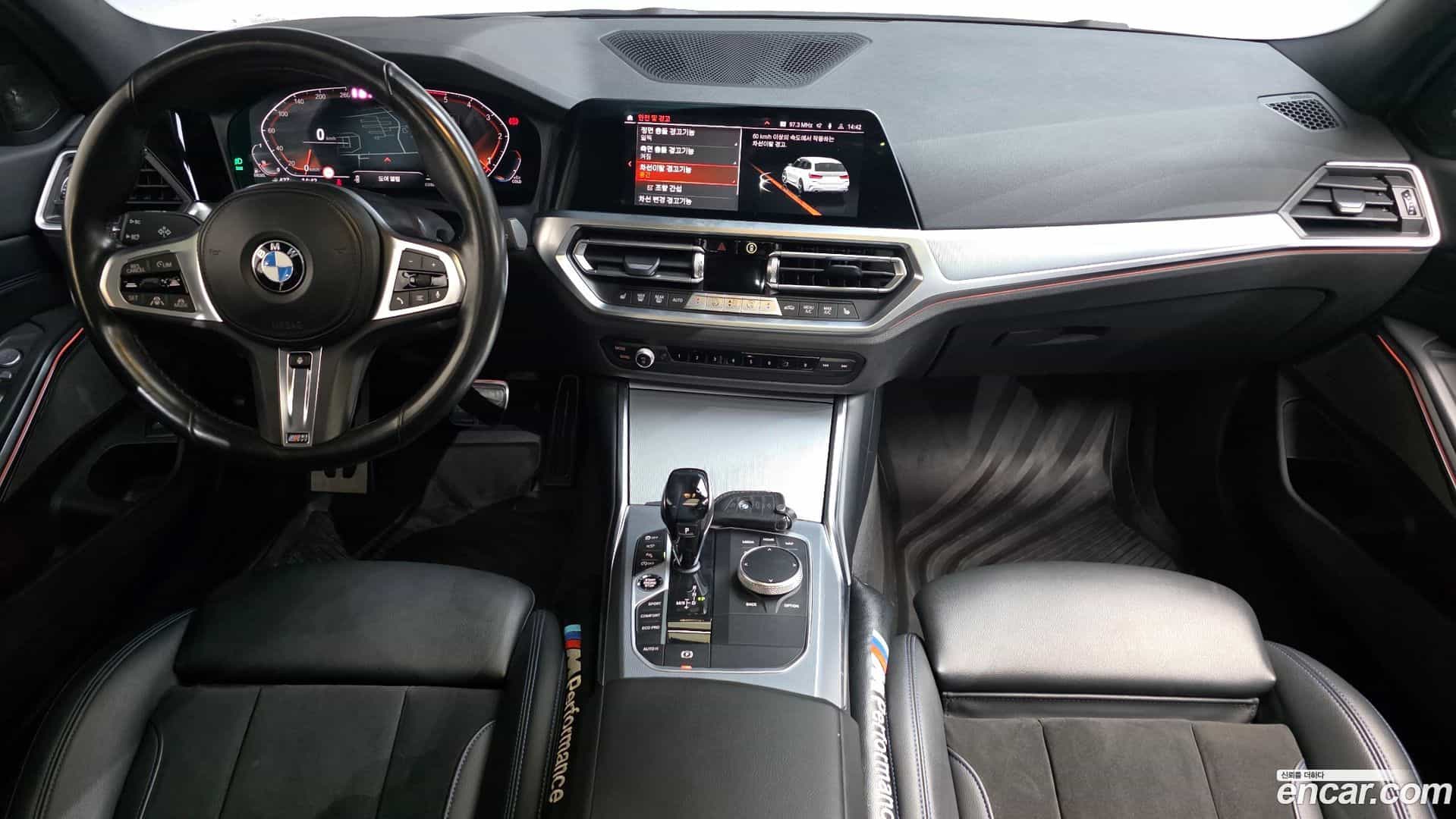 3-Series BMW 2021.6-INNER-007