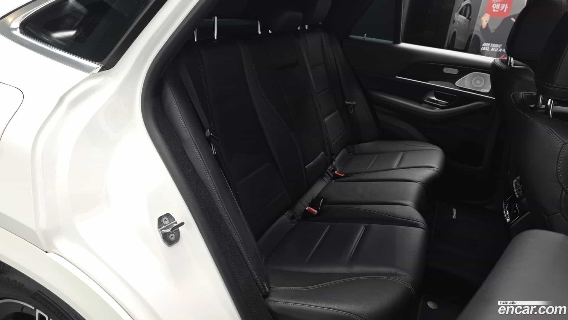 GLE-Class Mercedes-Benz 2021.1-OPTION-015