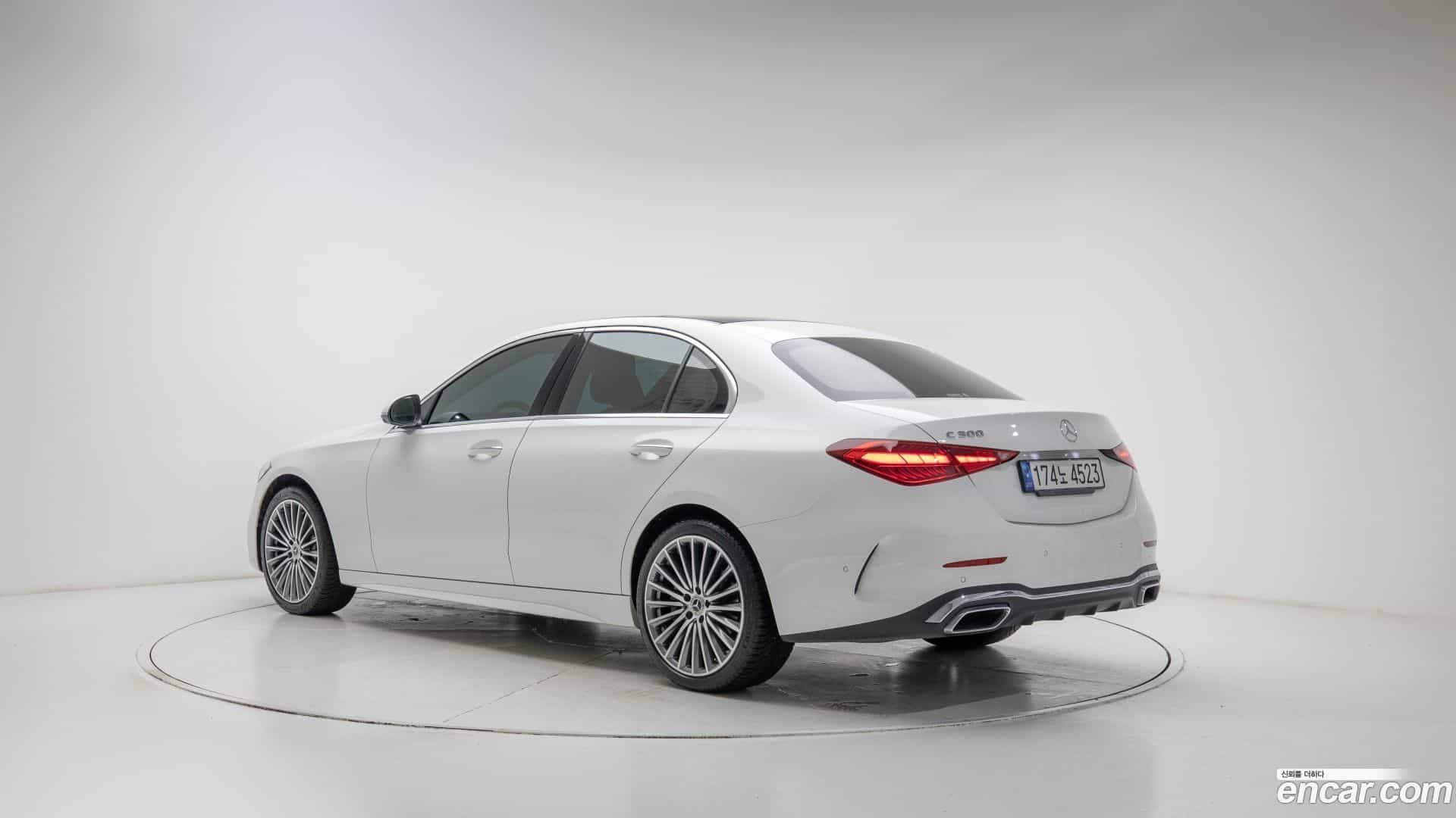 C-Class Mercedes-Benz 2022.3-OUTER-002