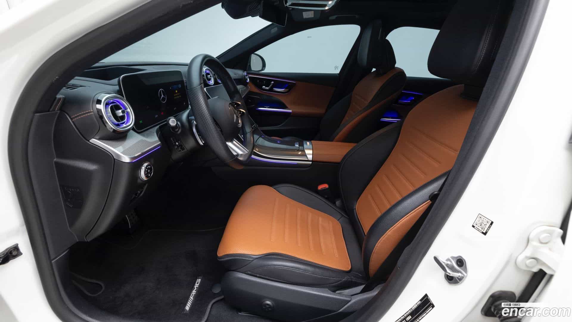 C-Class Mercedes-Benz 2022.3-INNER-010