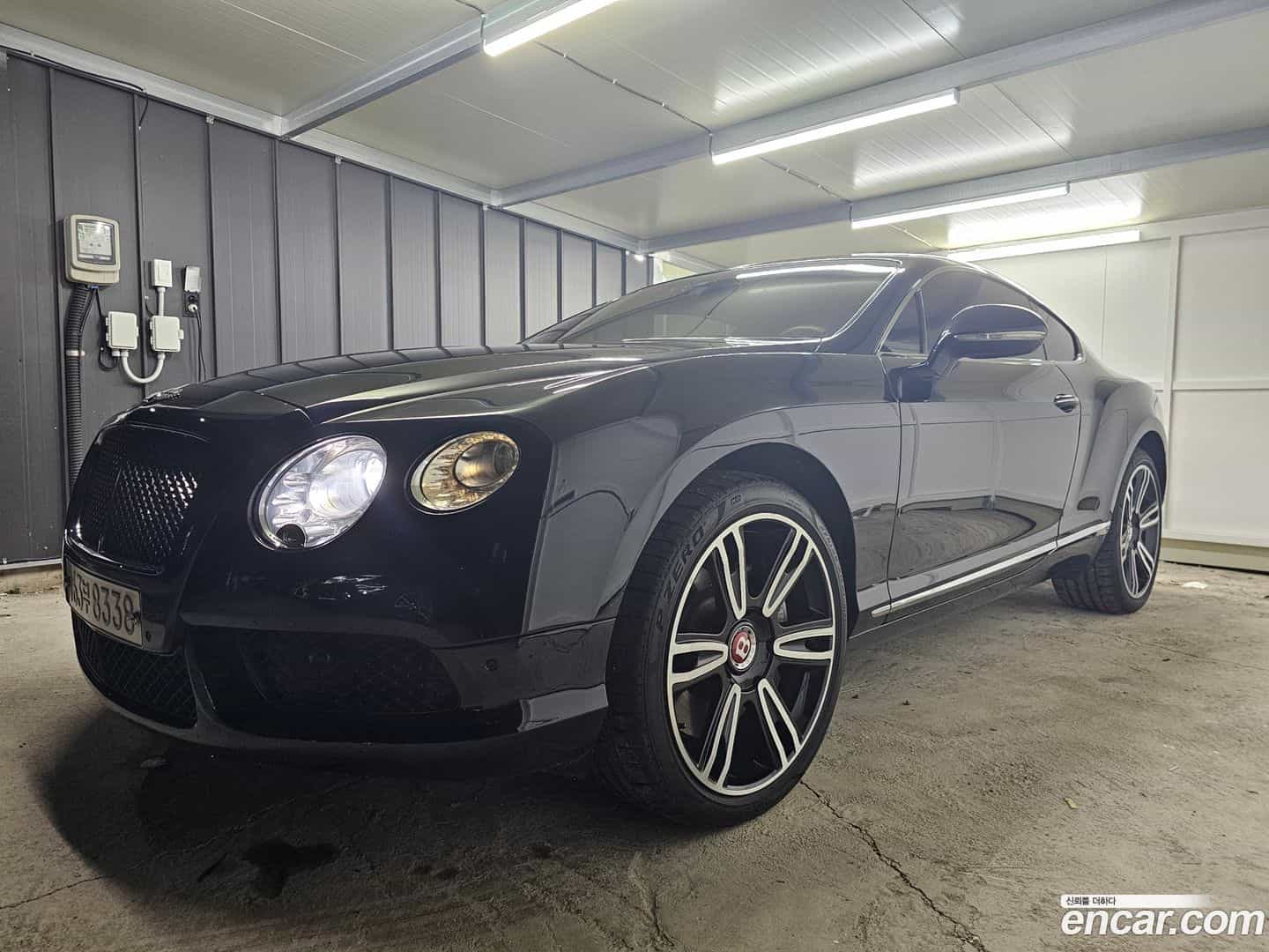 Continental Bentley 2014.0-OUTER-003