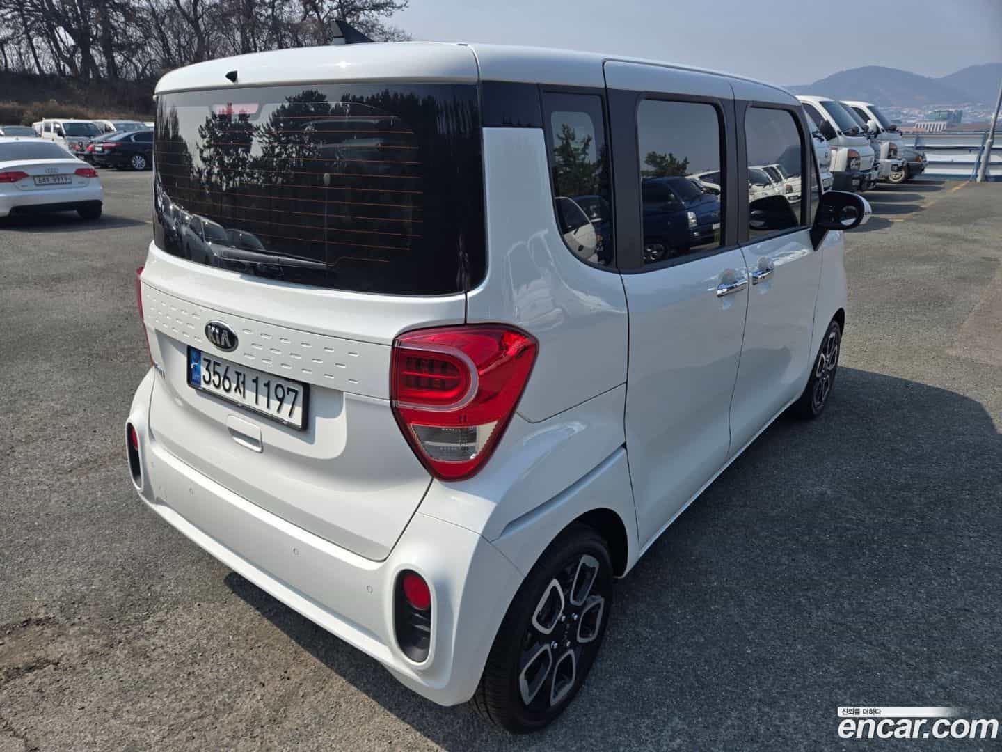 RAY Kia 2021.0-OUTER-004
