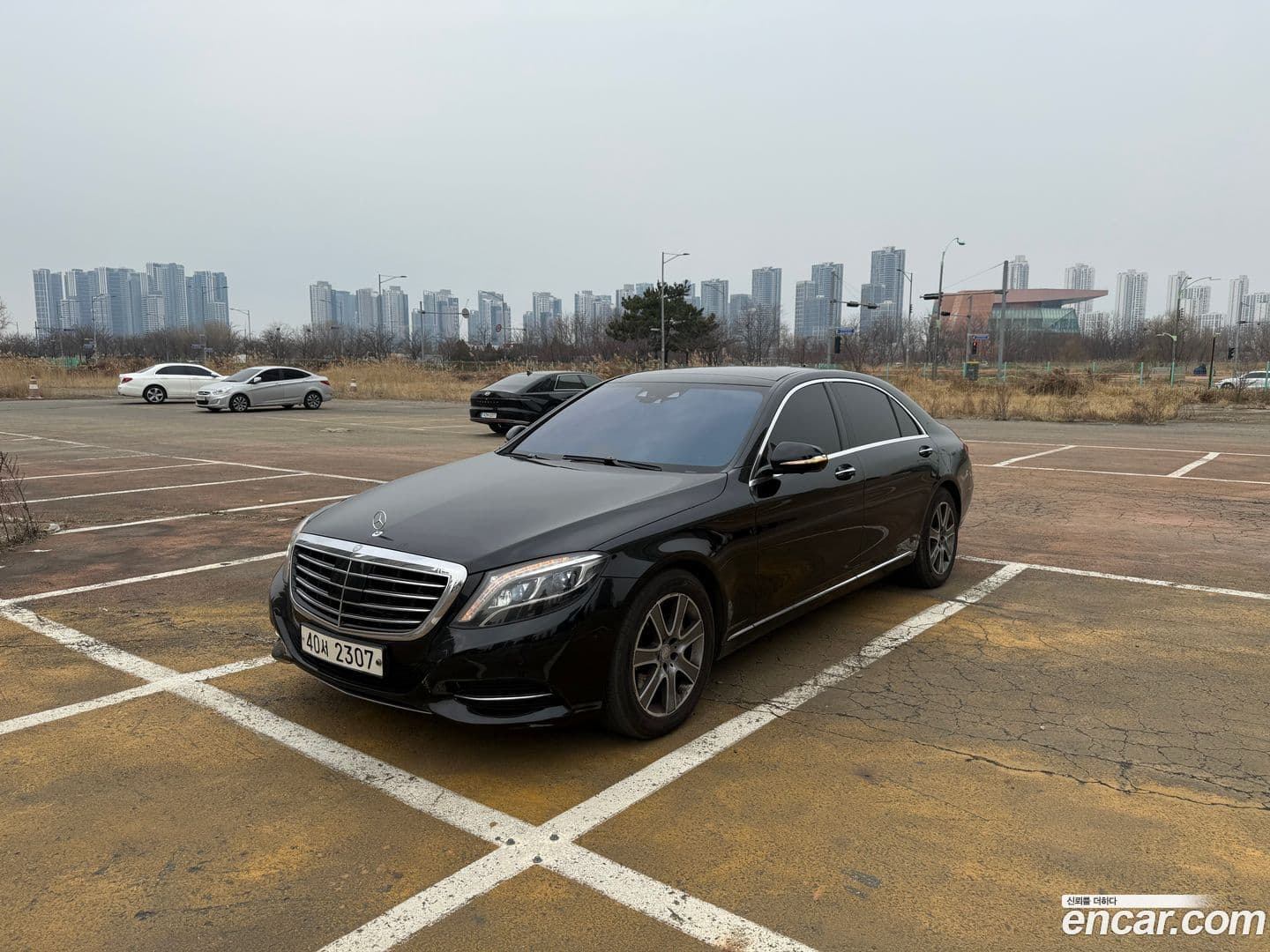 Main__Slider__Photo:S-Class Mercedes-Benz 2013.10-0