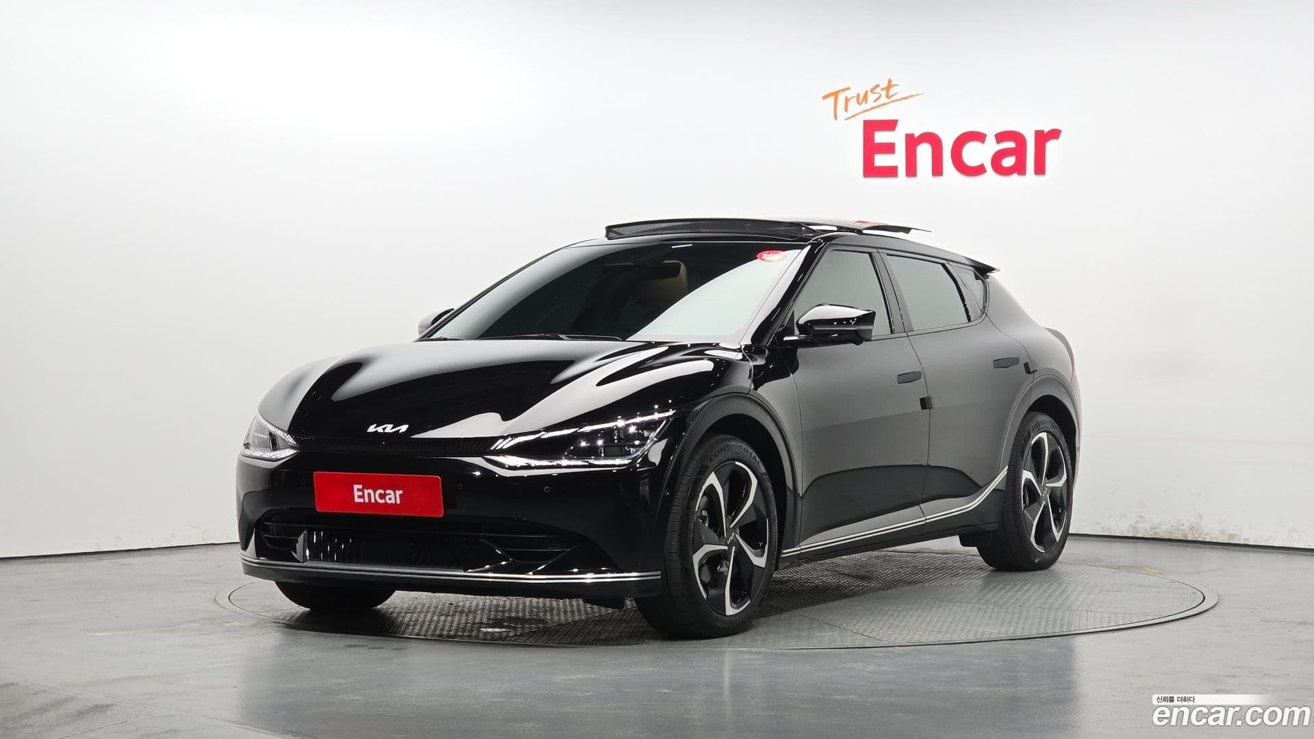 Main__Slider__Photo:EV6 Kia 2023.5-0