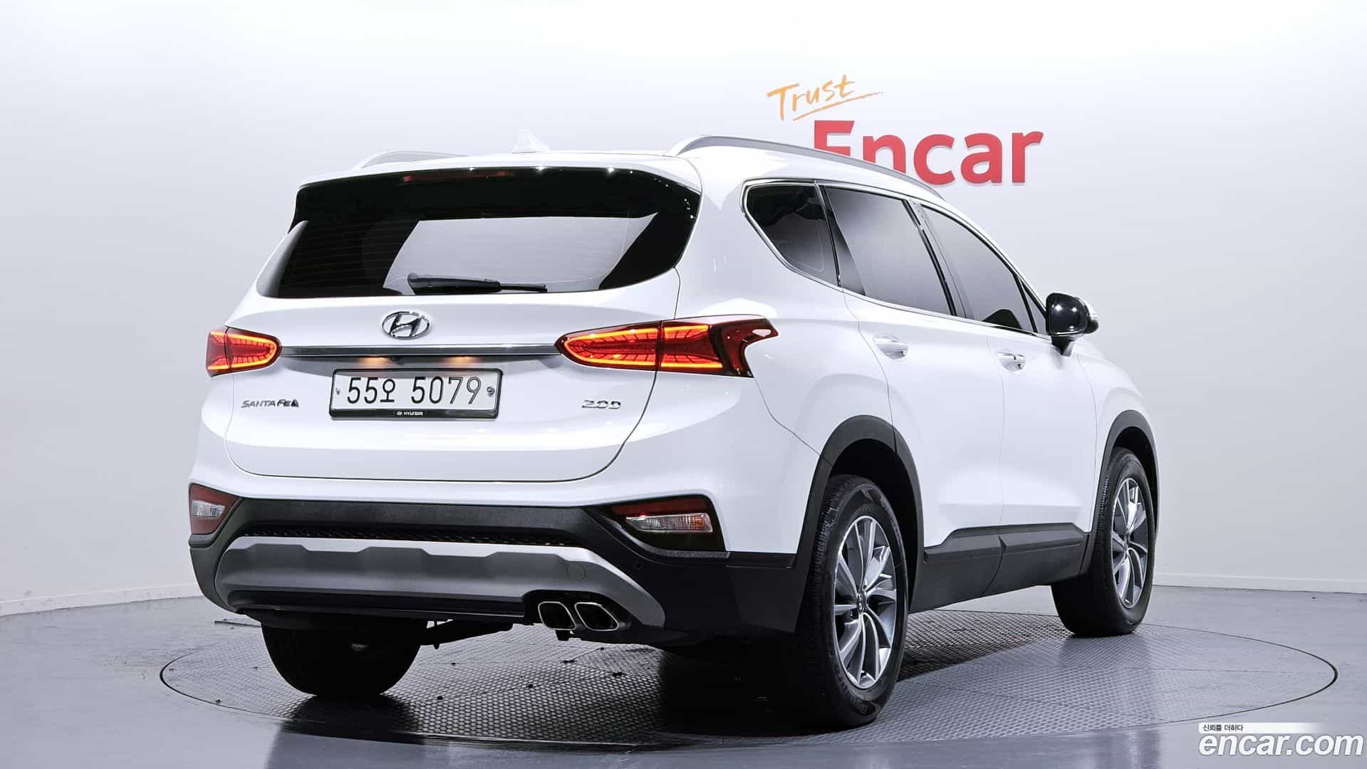 Santafe Hyundai 2019.0-OUTER-002