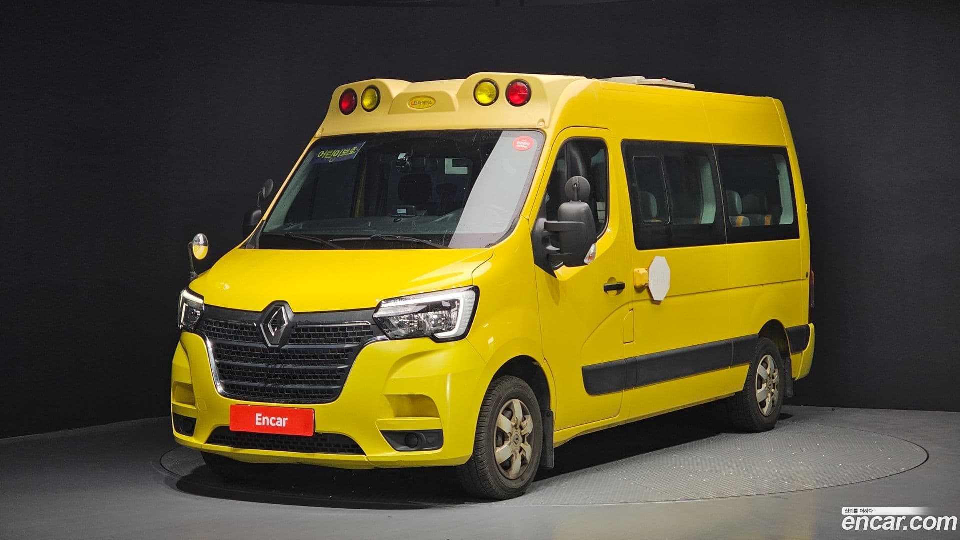 Main__Slider__Photo:Master Renault Korea 2020.8-0