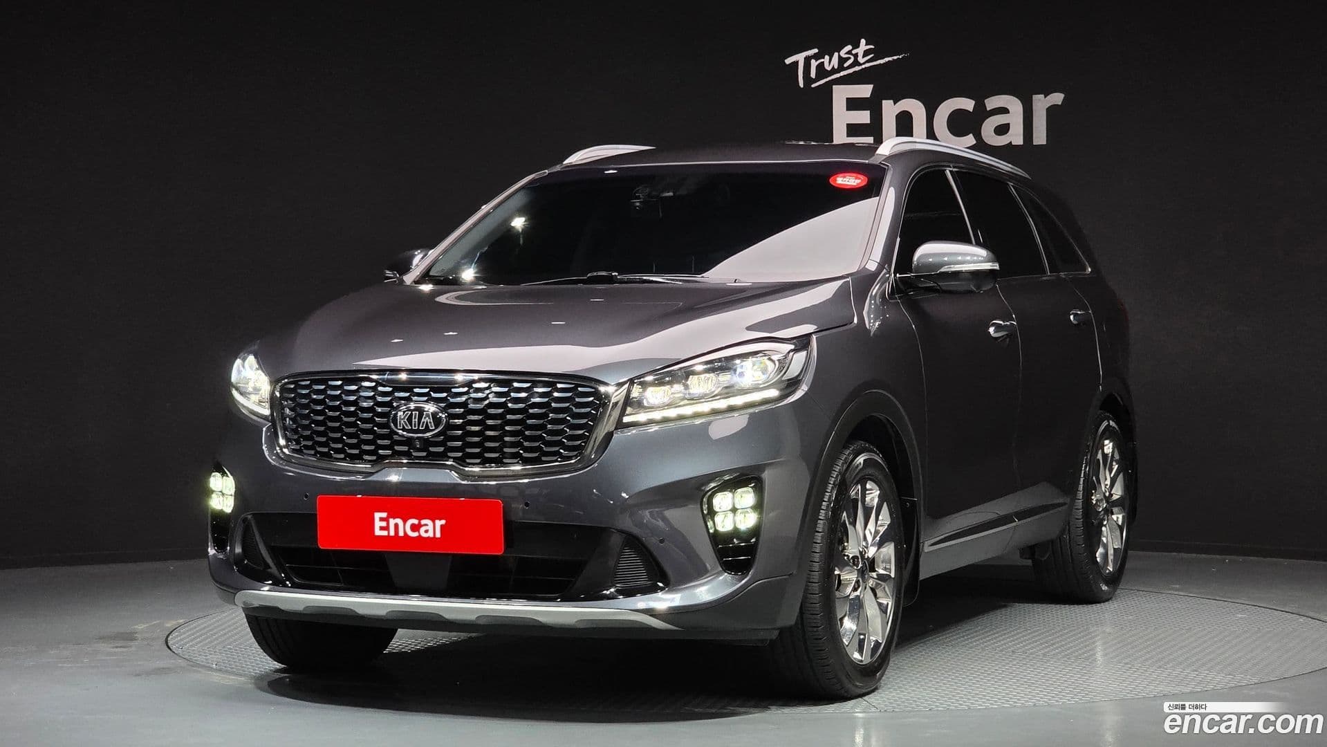 Main__Slider__Photo:Sorento Kia 2018.5-0