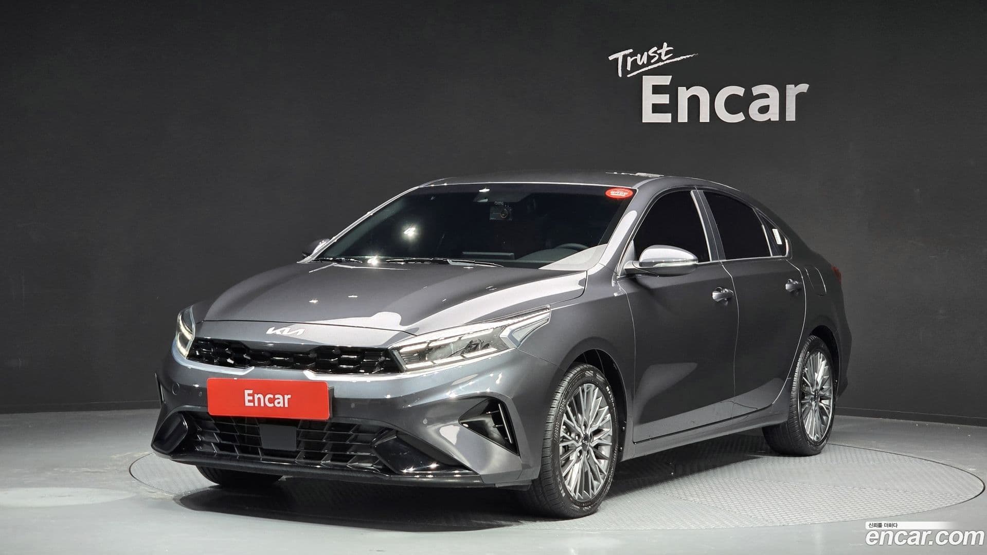 Main__Slider__Photo:K3 Kia 2022.4-0