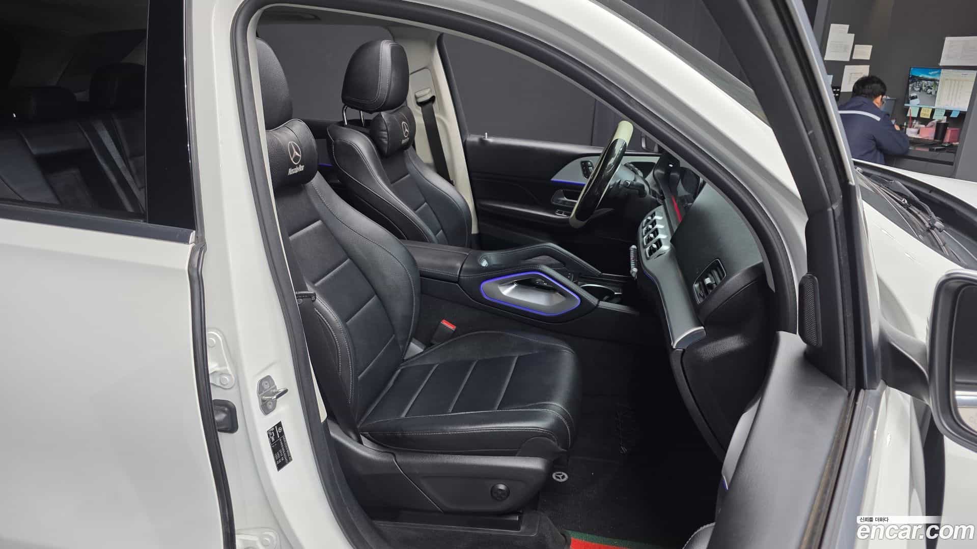 GLE-Class Mercedes-Benz 2020.7-OPTION-016