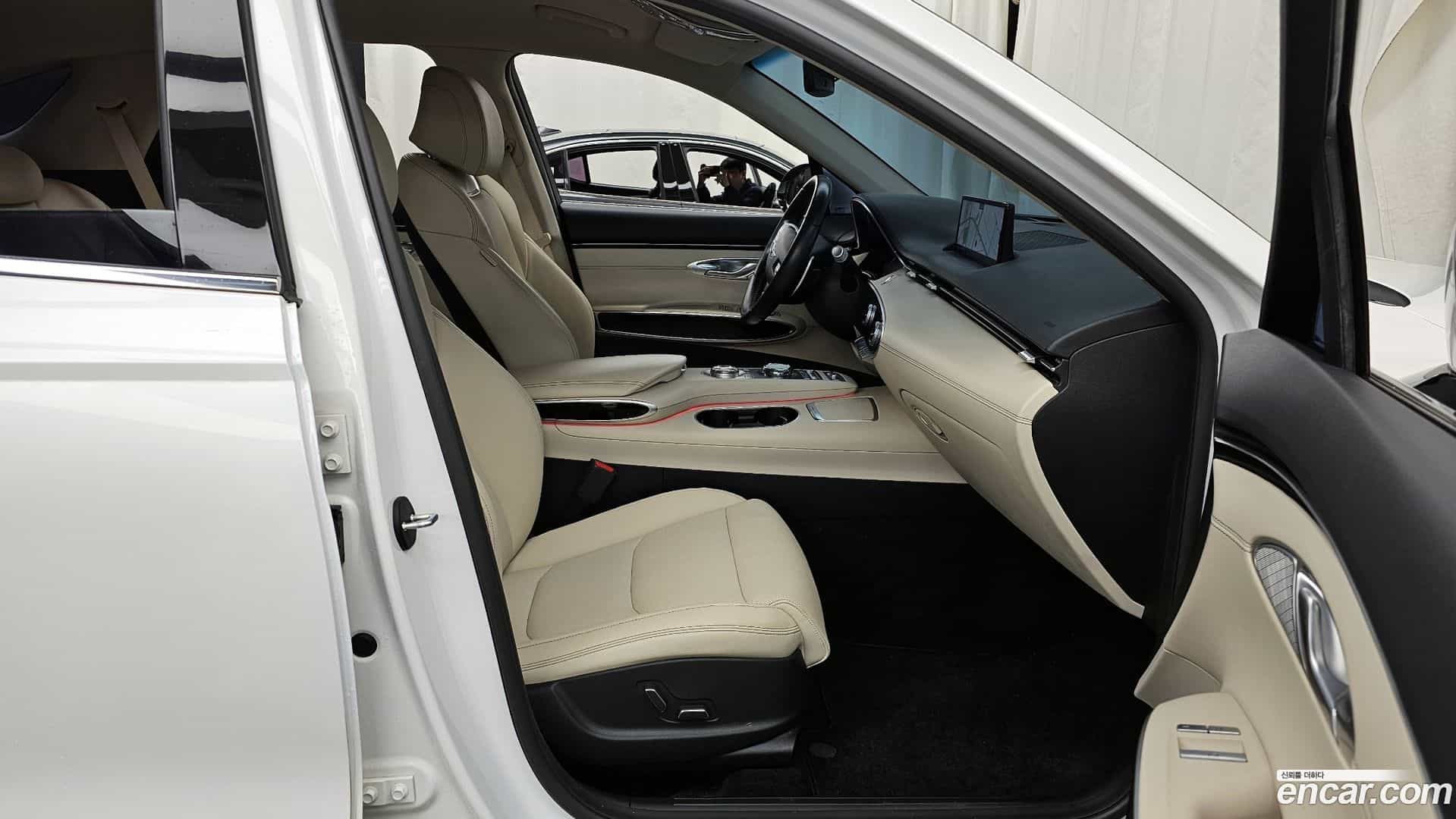 GV70 Genesis 2021.2-OPTION-015