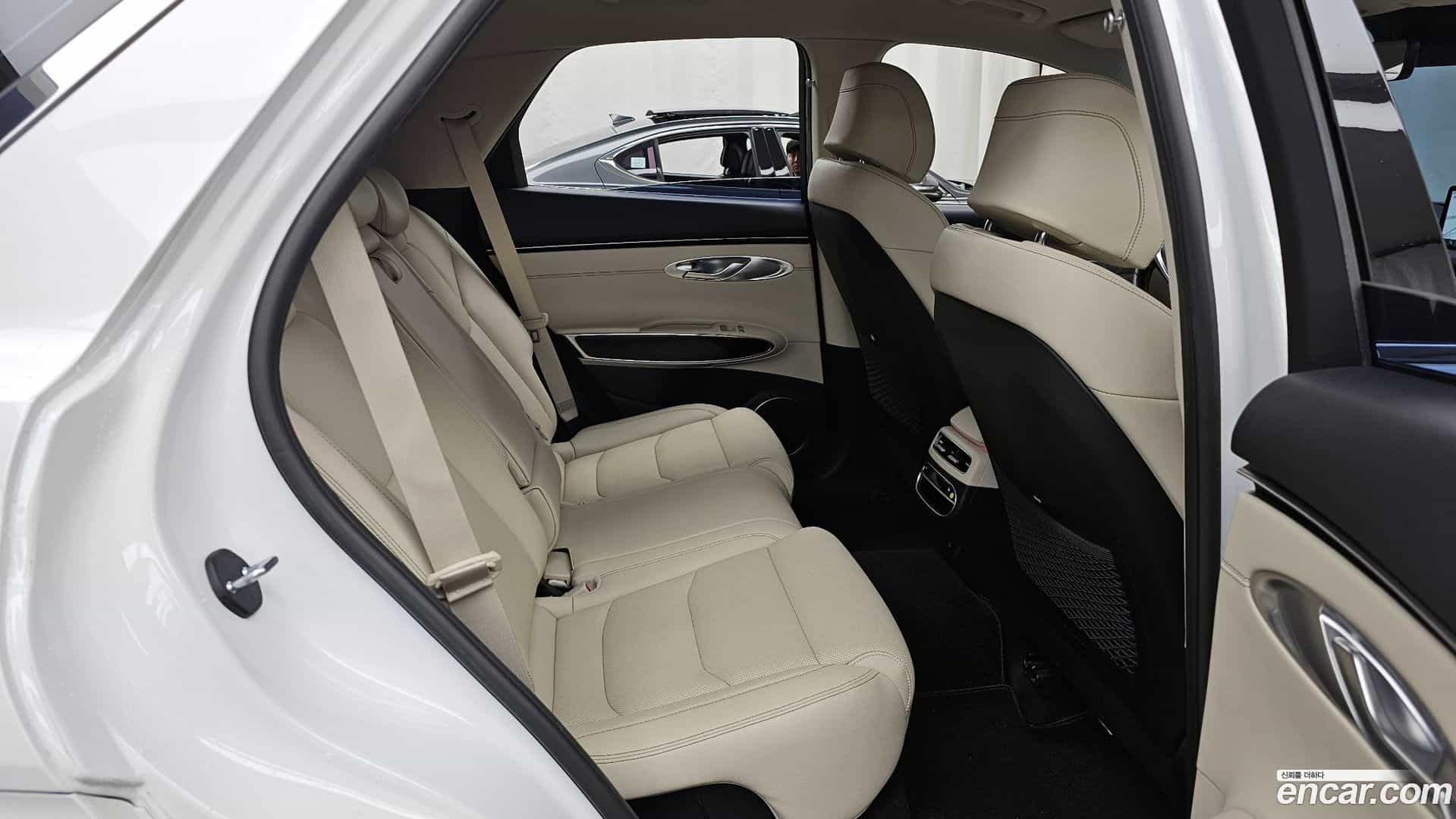 GV70 Genesis 2021.2-OPTION-016