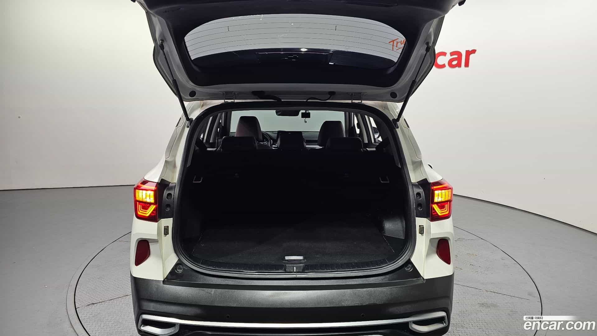 Seltos Kia 2022.6-OPTION-024