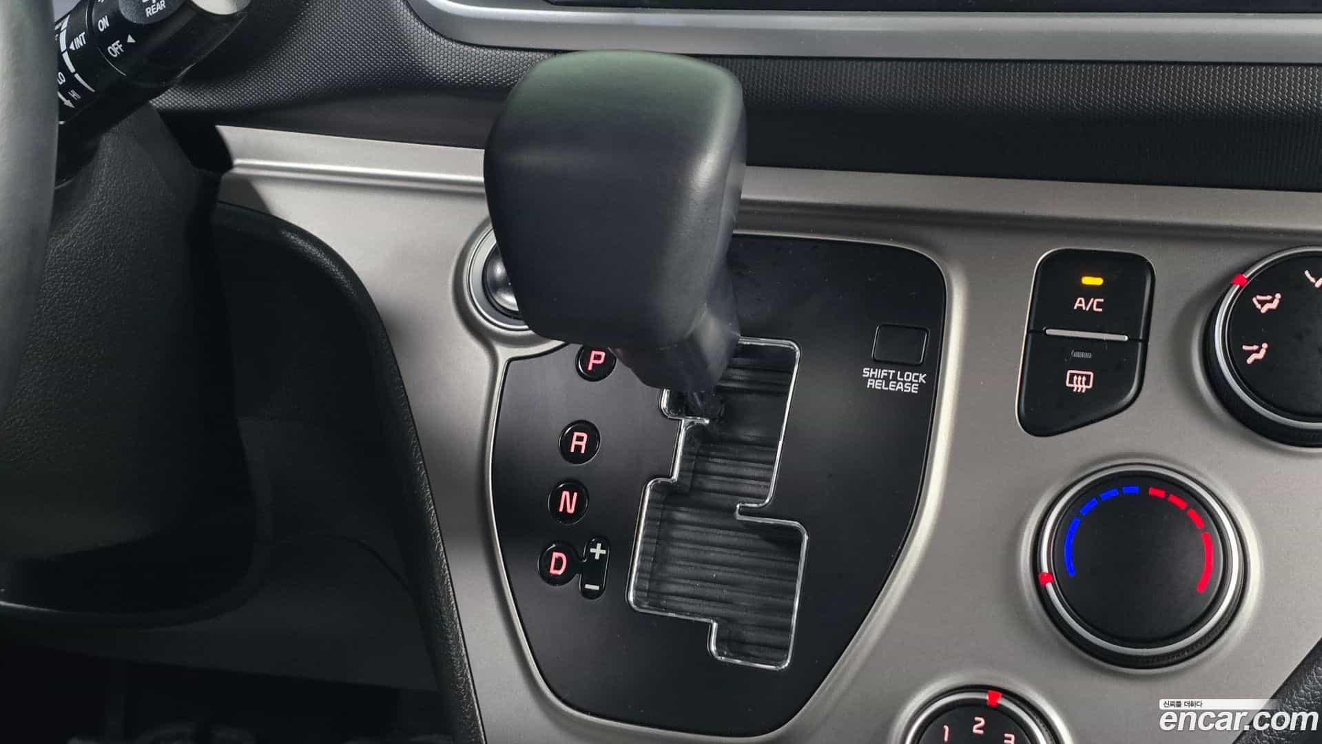 RAY Kia 2022.6-INNER-009