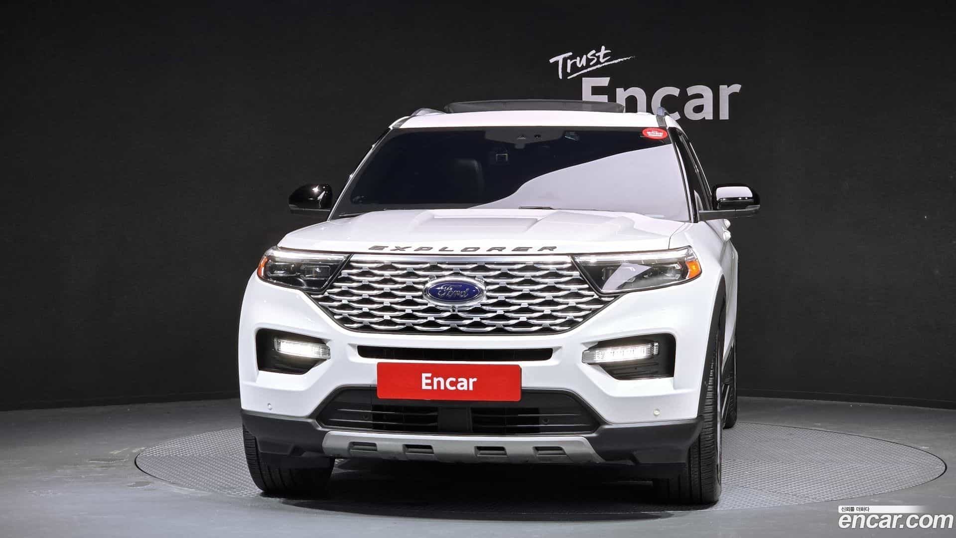 Explorer Ford 2023.11-OUTER-003