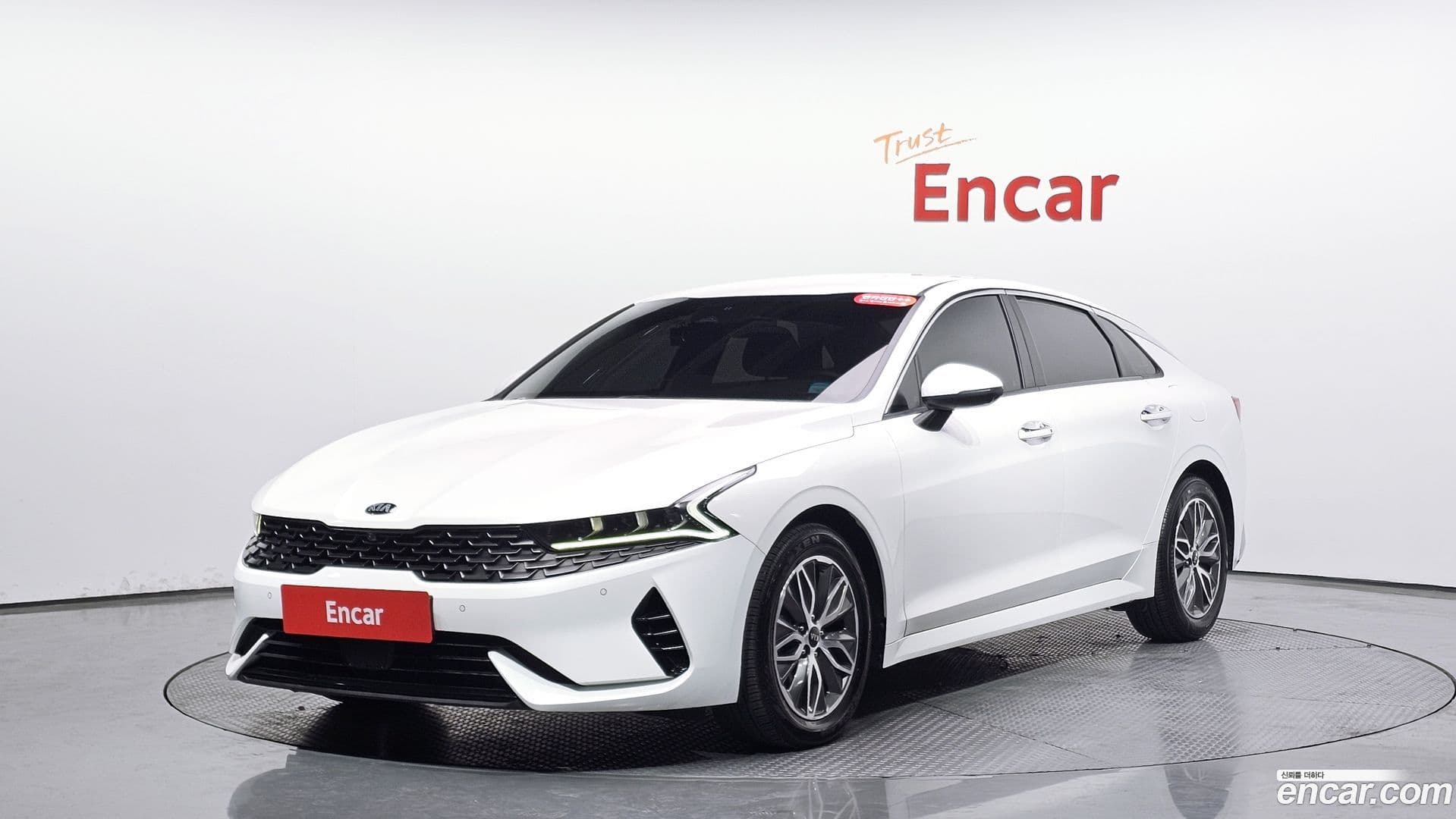 Main__Slider__Photo:K5 Kia 2021.5-0
