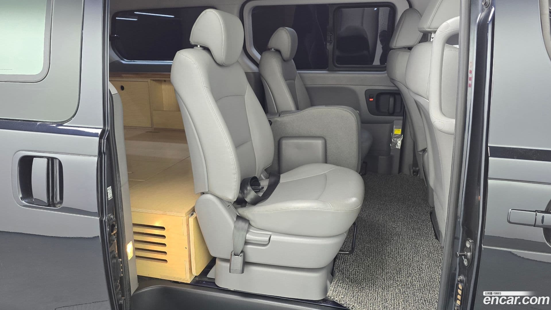 Main__Slider__Photo:Starex Hyundai 2020.9-11