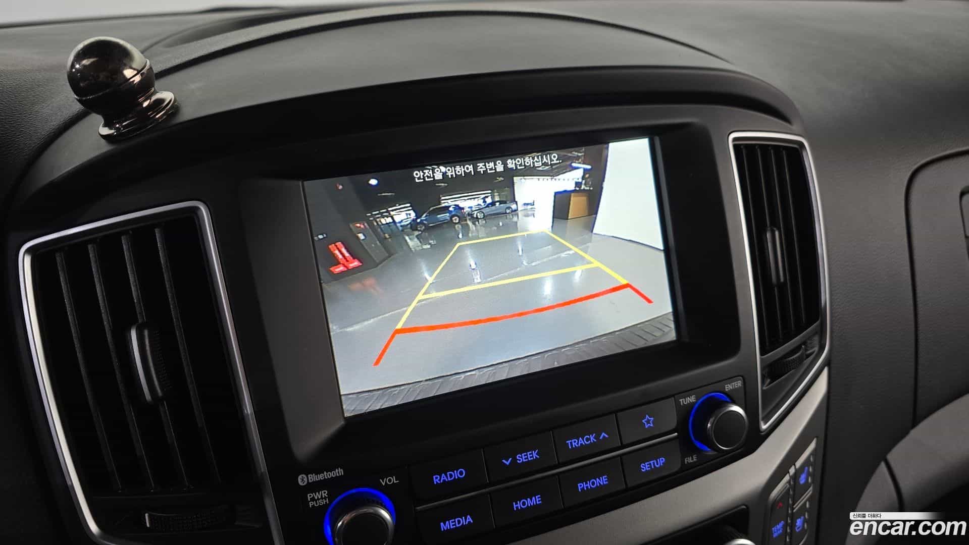 Starex Hyundai 2020.9-OPTION-019