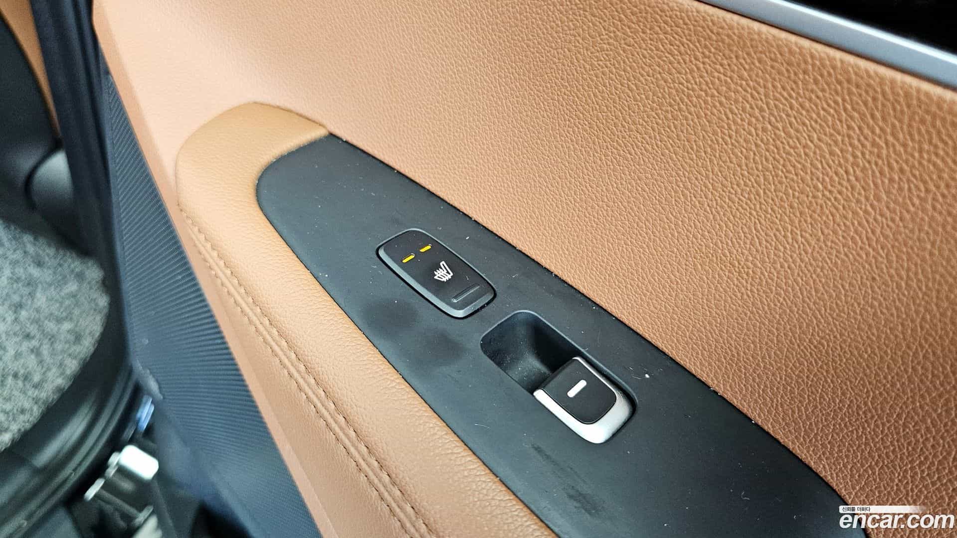 Sorento Kia 2018.9-OPTION-023