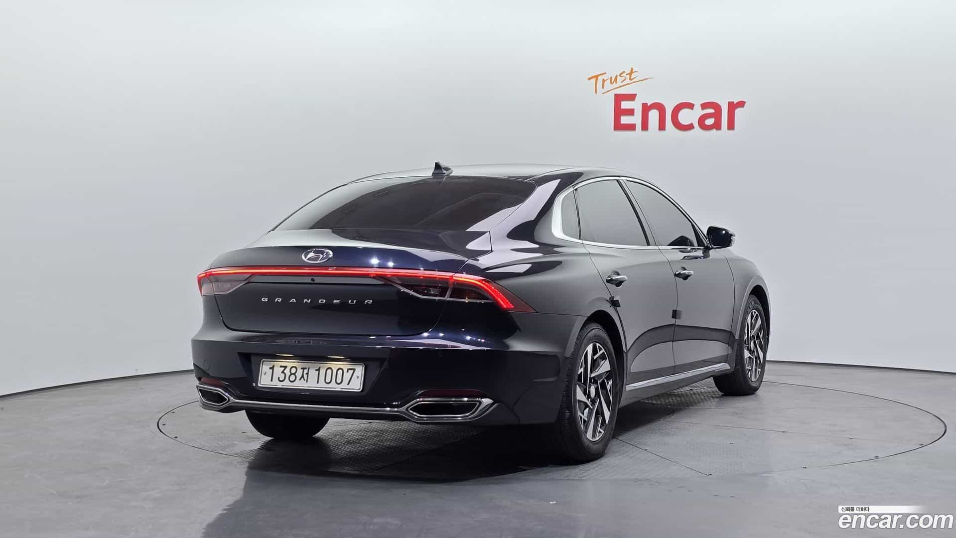 Grandeur Hyundai 2021.0-OUTER-002