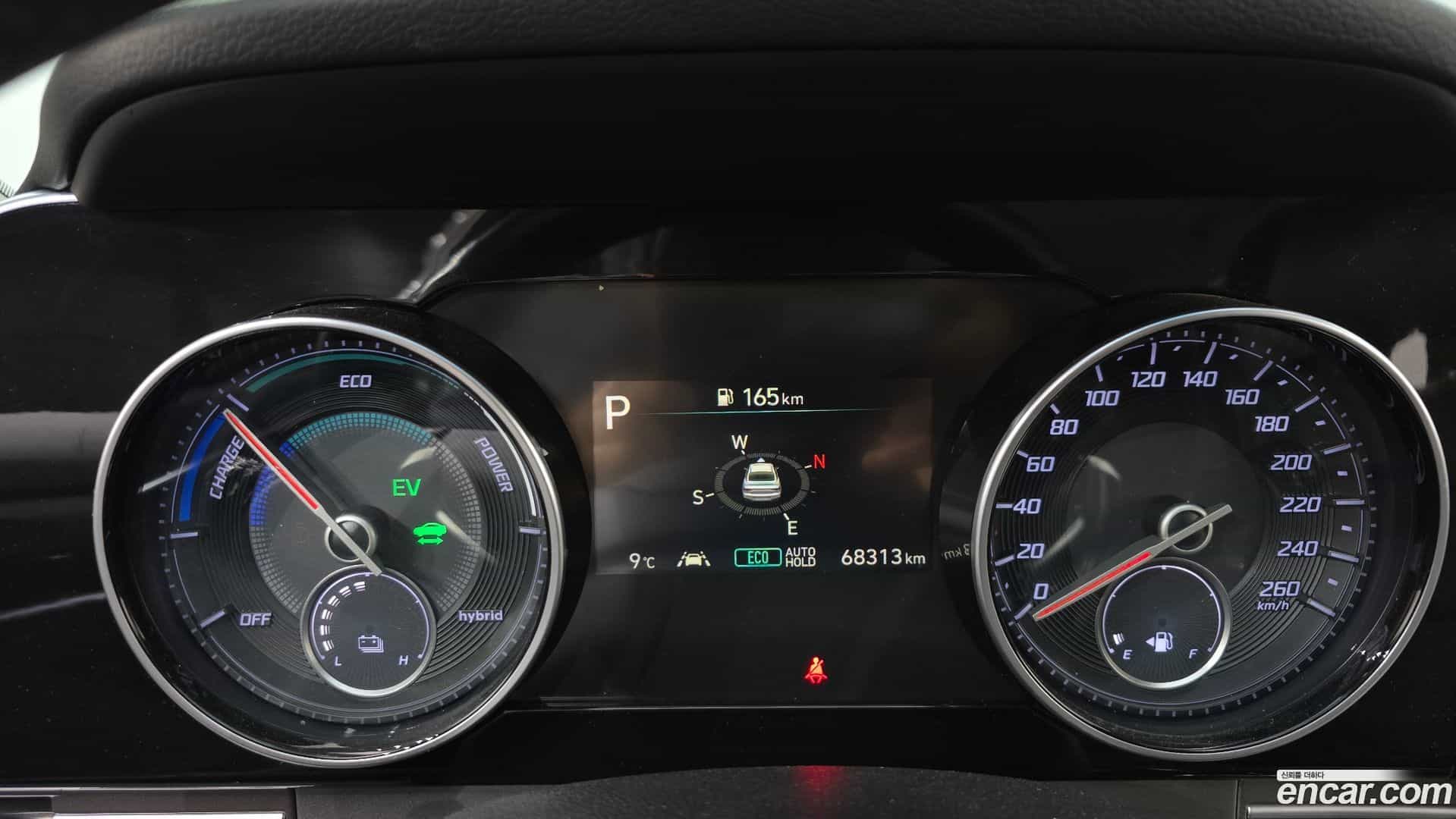 Grandeur Hyundai 2021.0-INNER-008