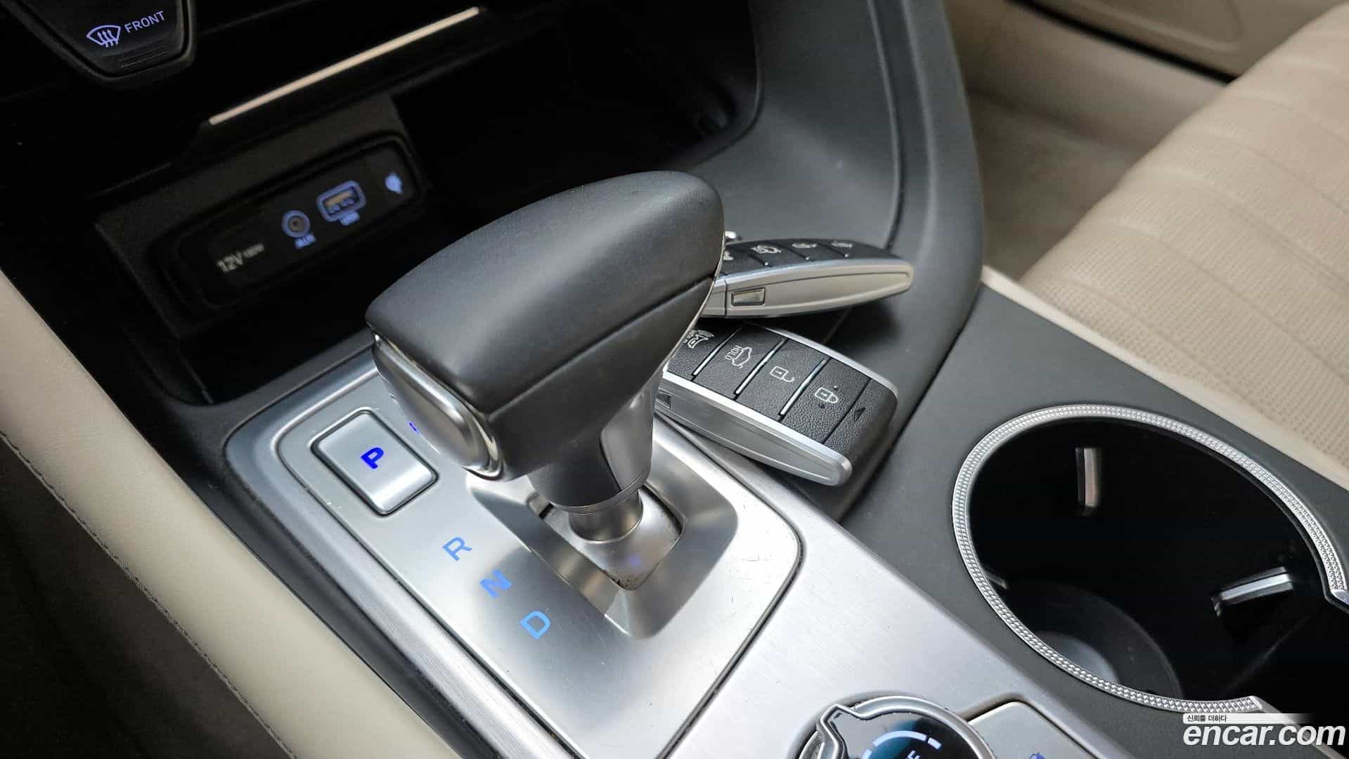 G70 Genesis 2018.10-INNER-009
