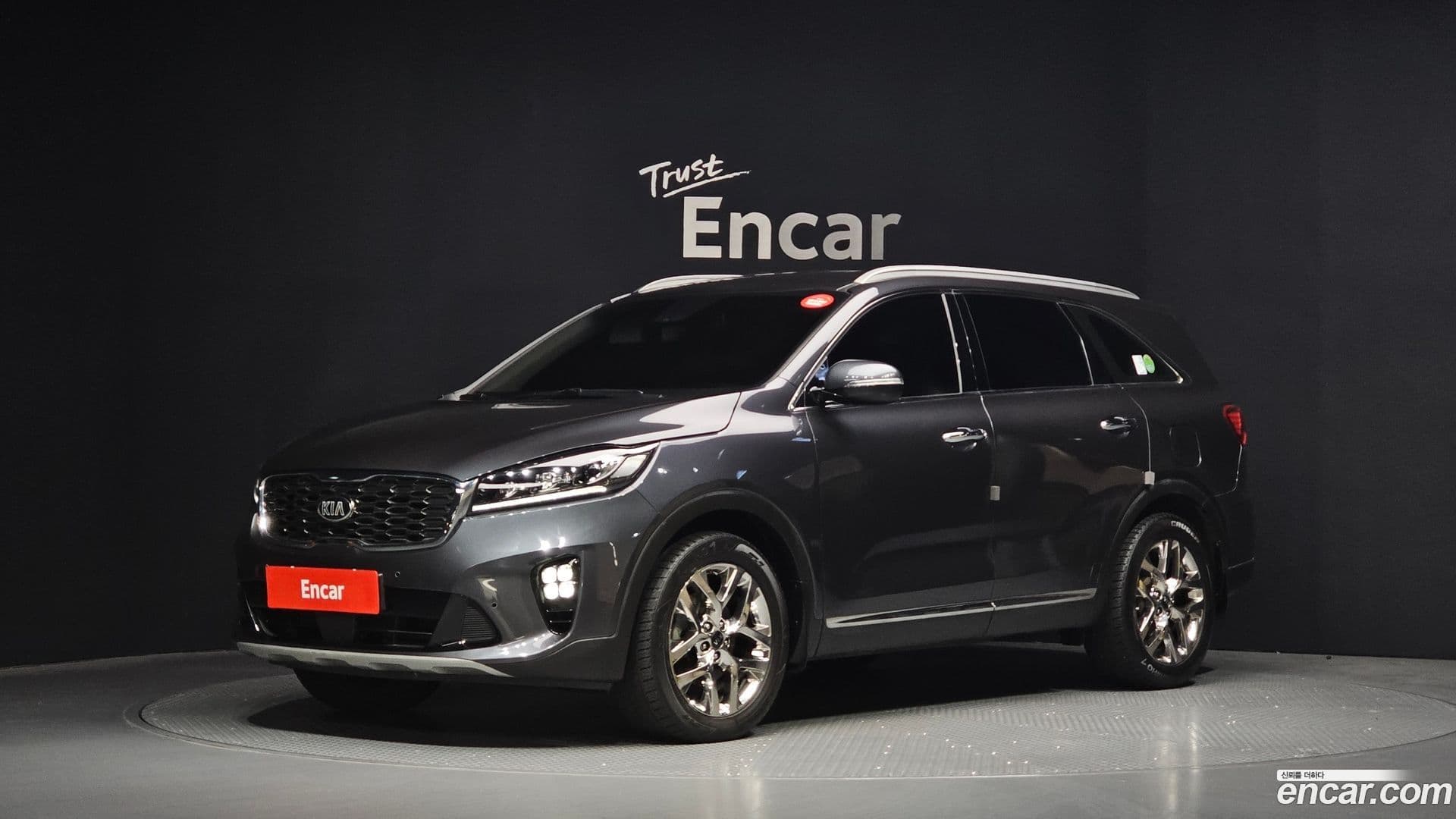 Main__Slider__Photo:Sorento Kia 2019.7-0