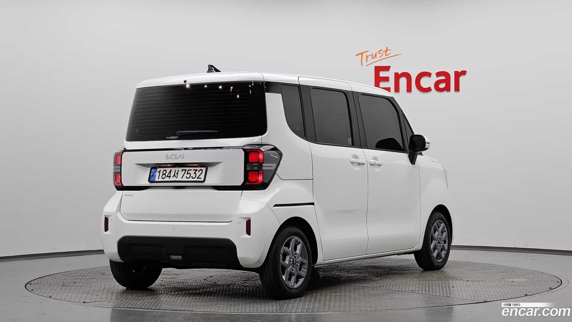 RAY Kia 2023.10-OUTER-002
