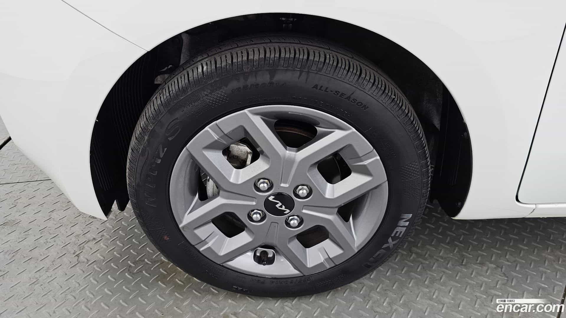 RAY Kia 2023.10-OUTER-005