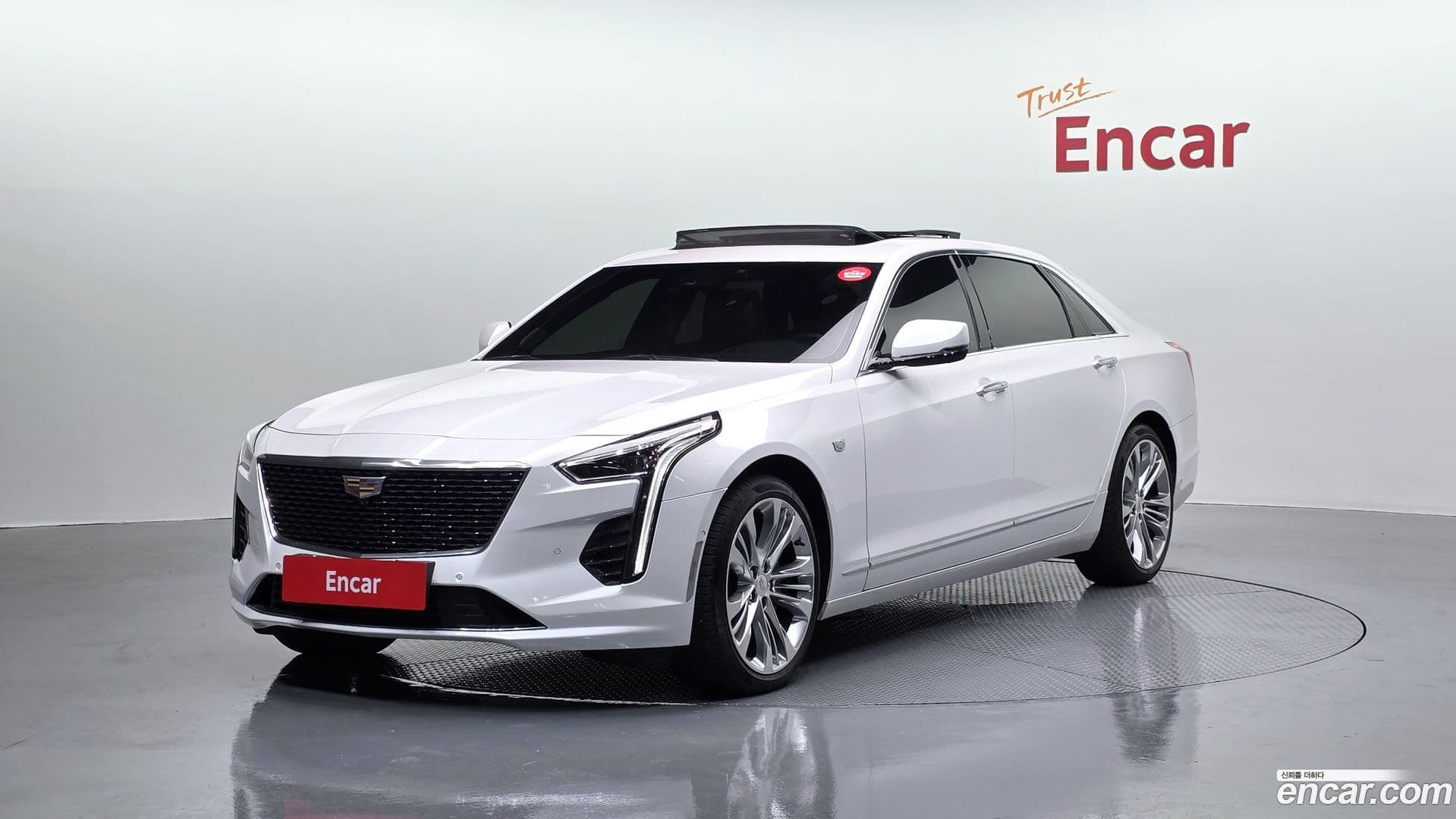 Main__Slider__Photo:CT6 Cadillac 2019.9-0
