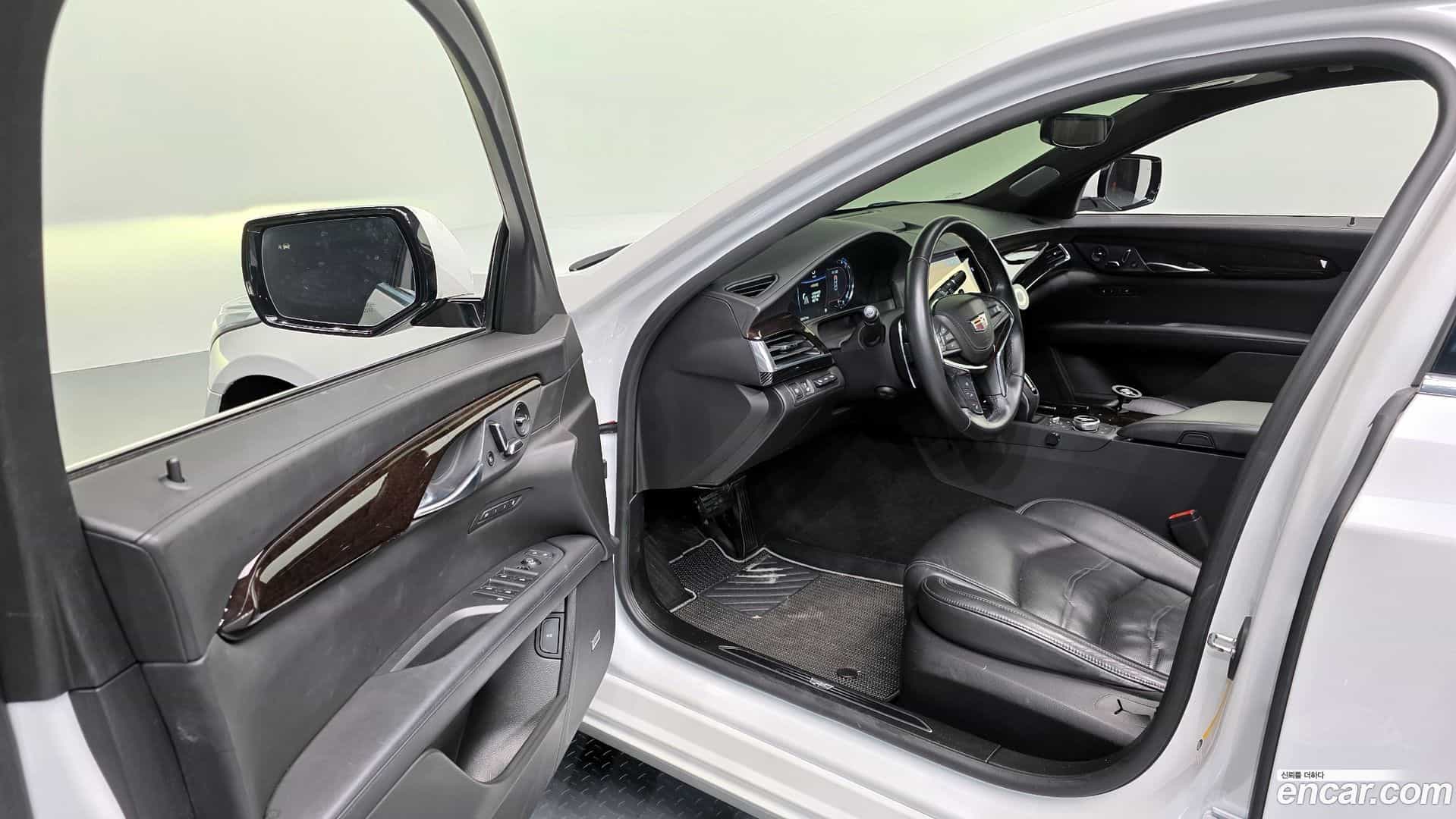 CT6 Cadillac 2019.9-OPTION-015
