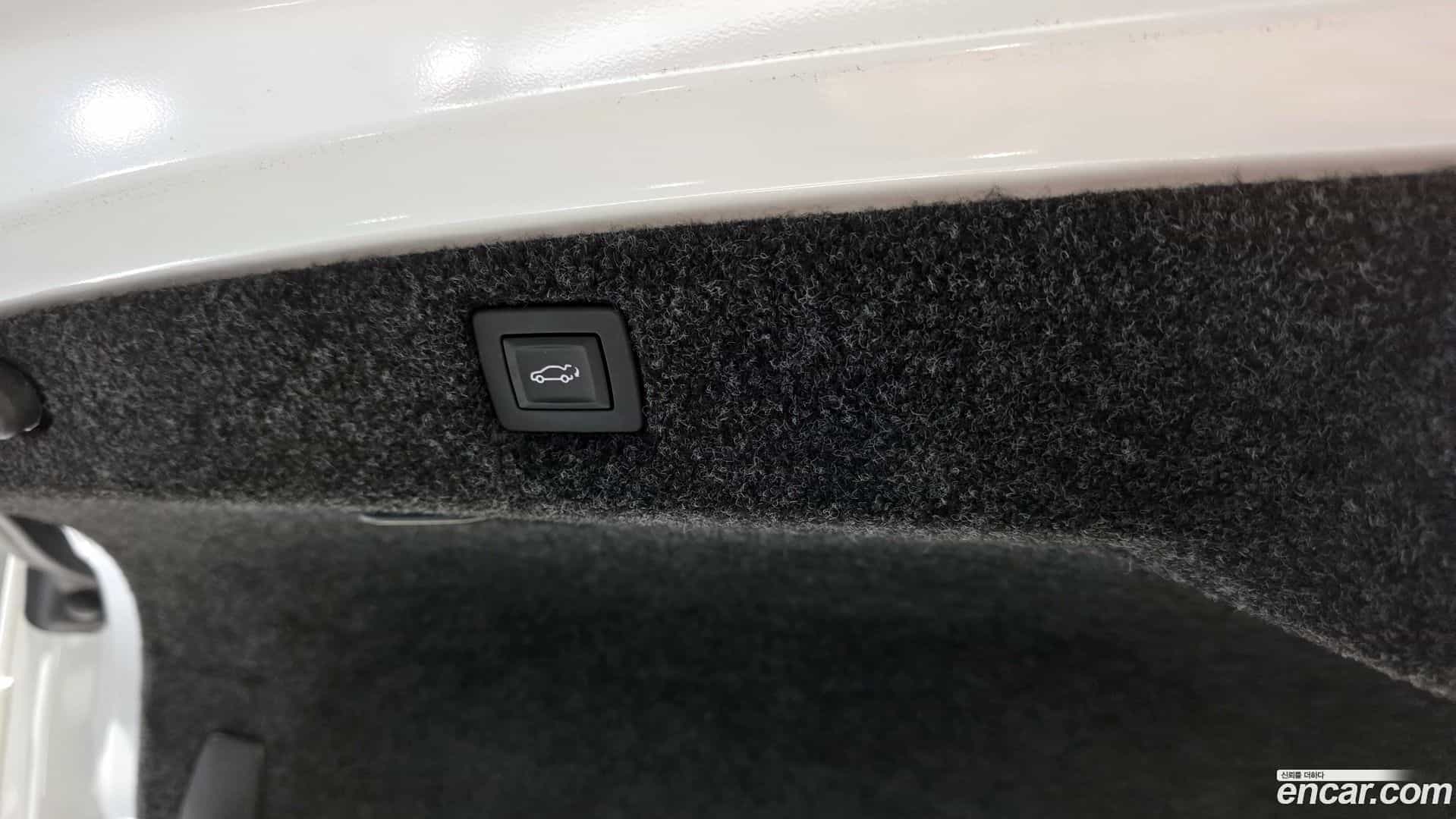 CT6 Cadillac 2019.9-OPTION-024