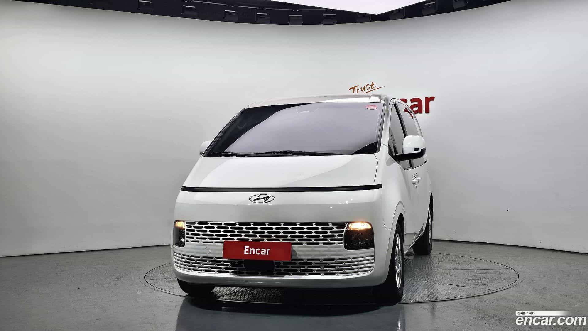 Staria Hyundai 2022.1-OUTER-003