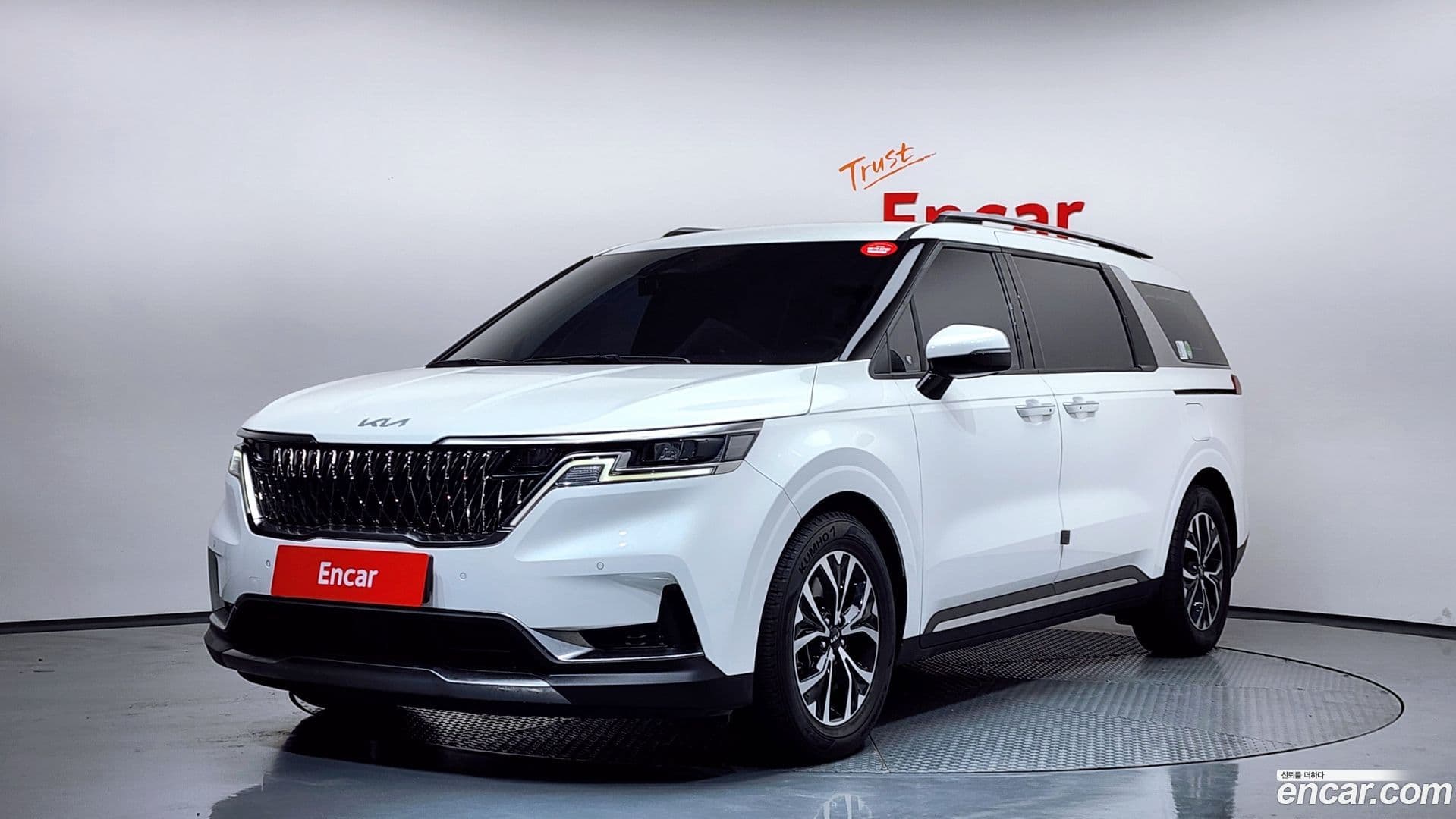 Main__Slider__Photo:Canival Kia 2022.0-0