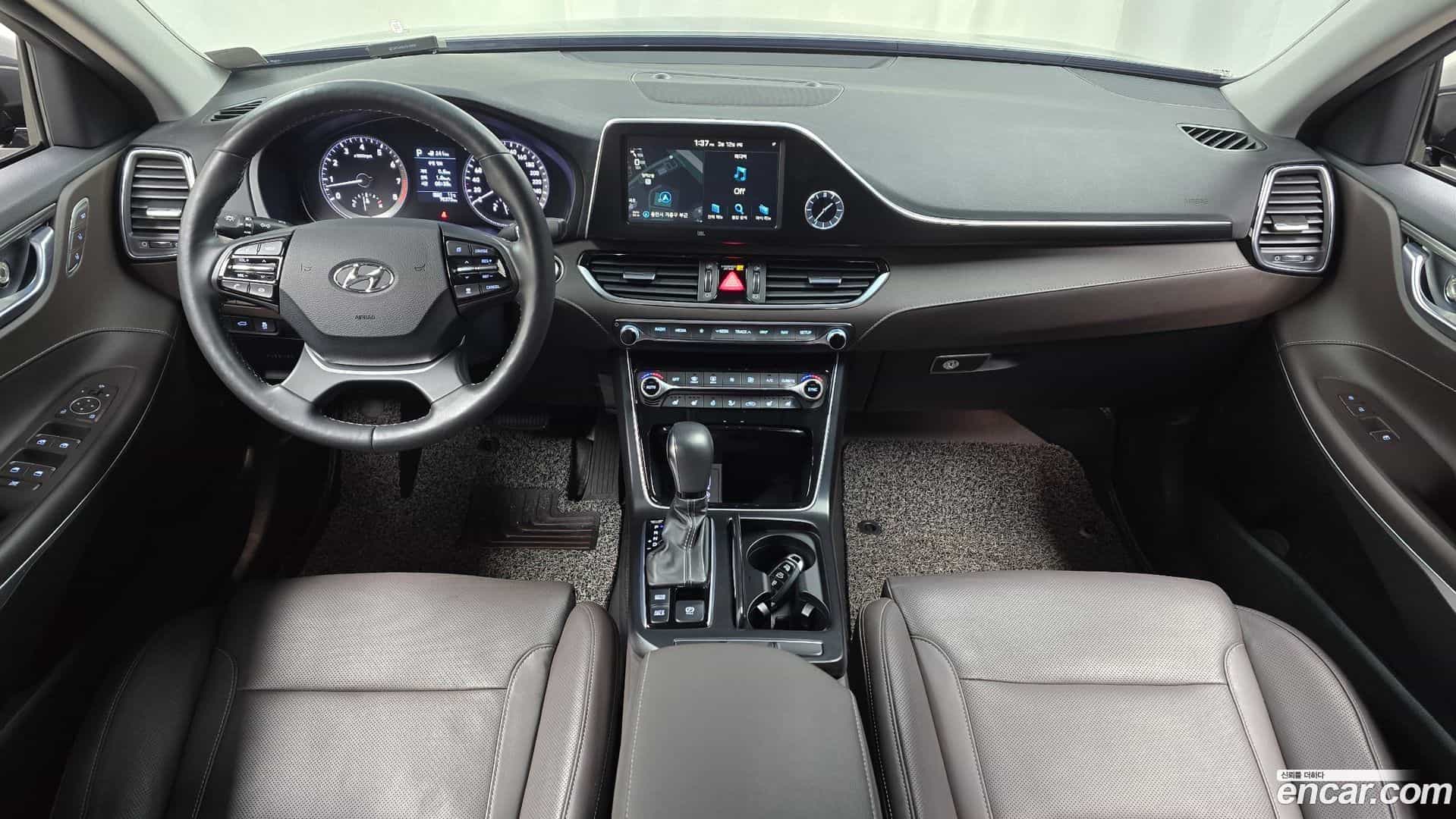 Grandeur Hyundai 2017.8-INNER-007