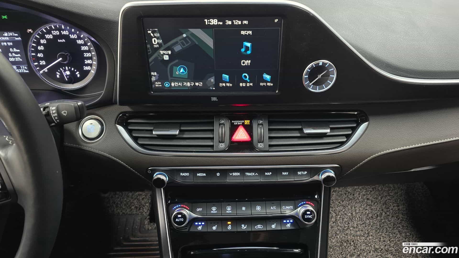 Grandeur Hyundai 2017.8-OPTION-018