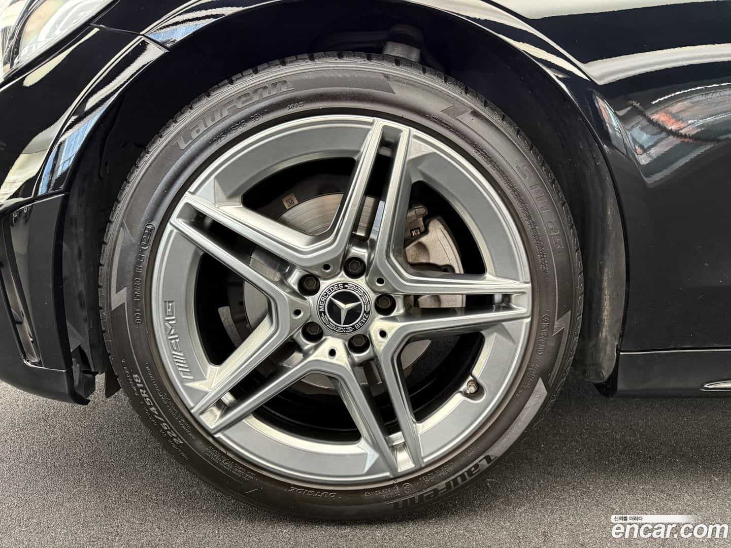 C-Class Mercedes-Benz 2021.4-OUTER-005
