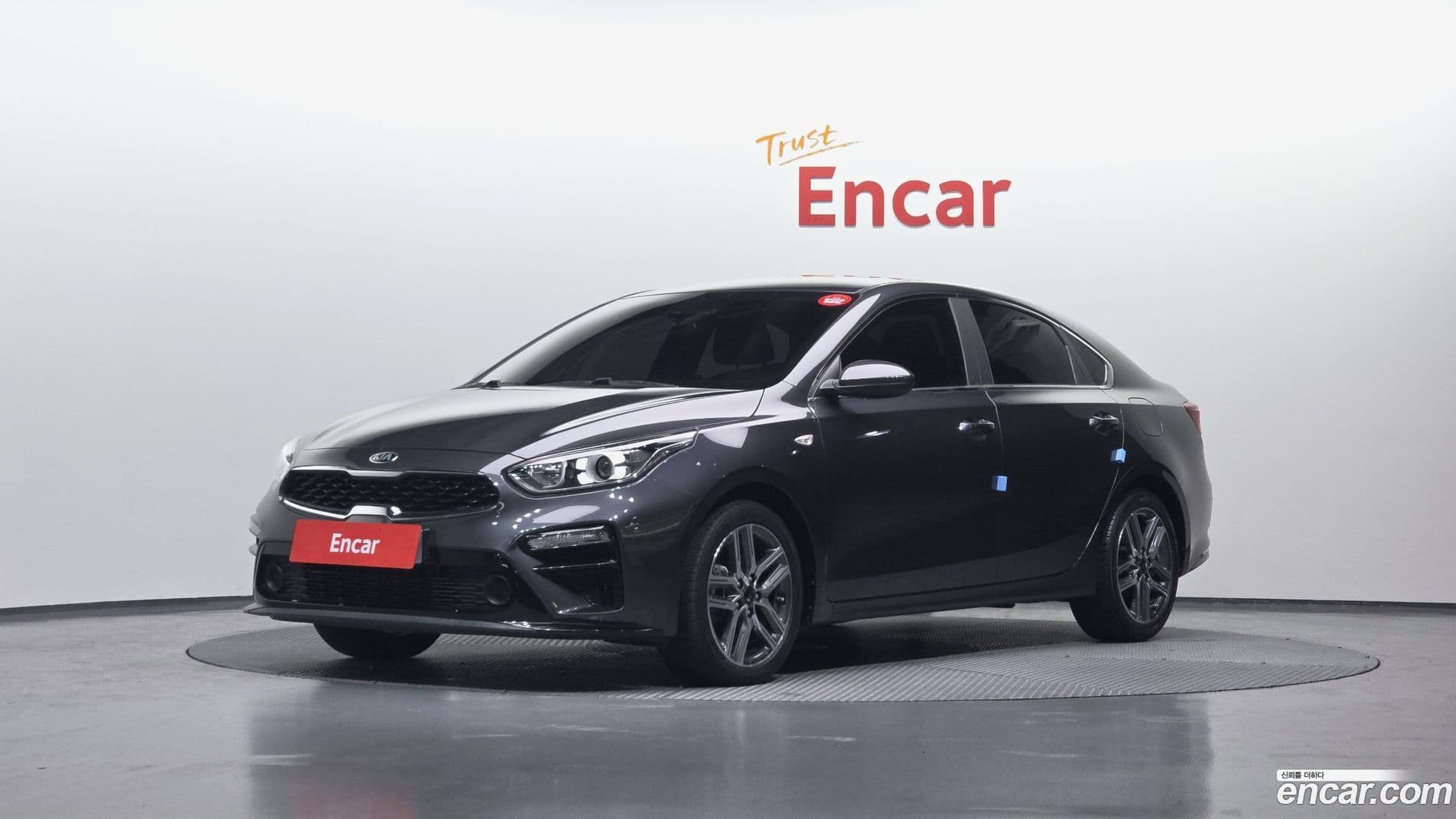 Main__Slider__Photo:K3 Kia 2021.1-0