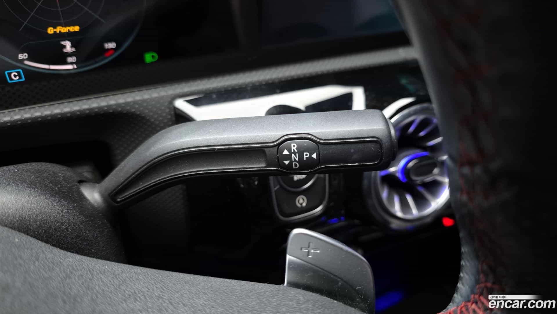 CLA-Class Mercedes-Benz 2021.4-INNER-009