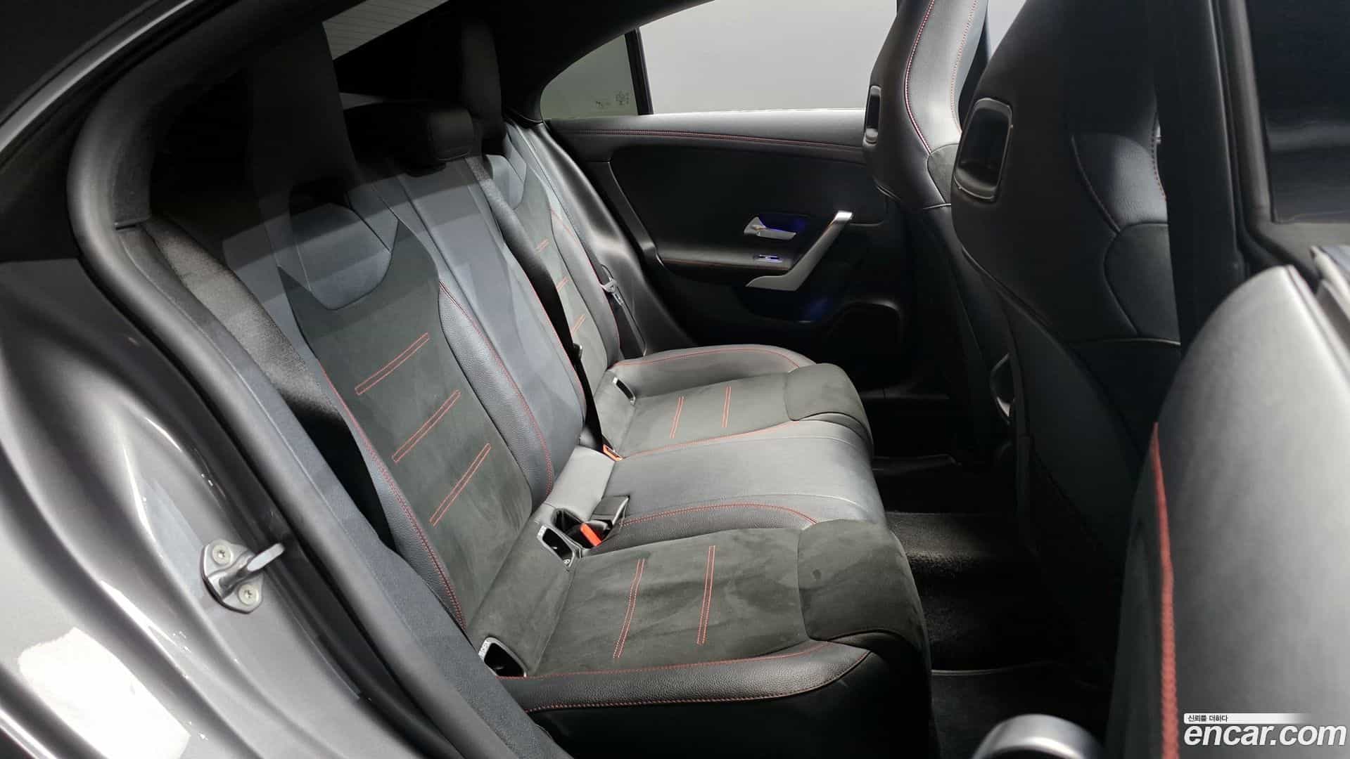 CLA-Class Mercedes-Benz 2021.4-OPTION-016