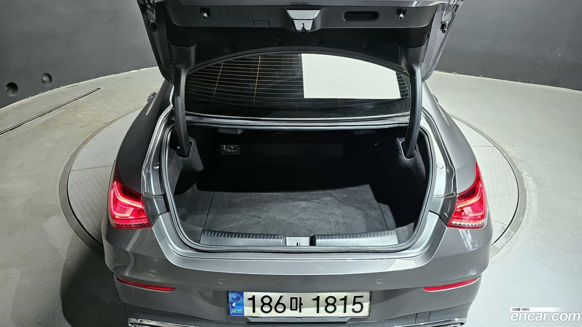 CLA-Class Mercedes-Benz 2021.4-OPTION-024