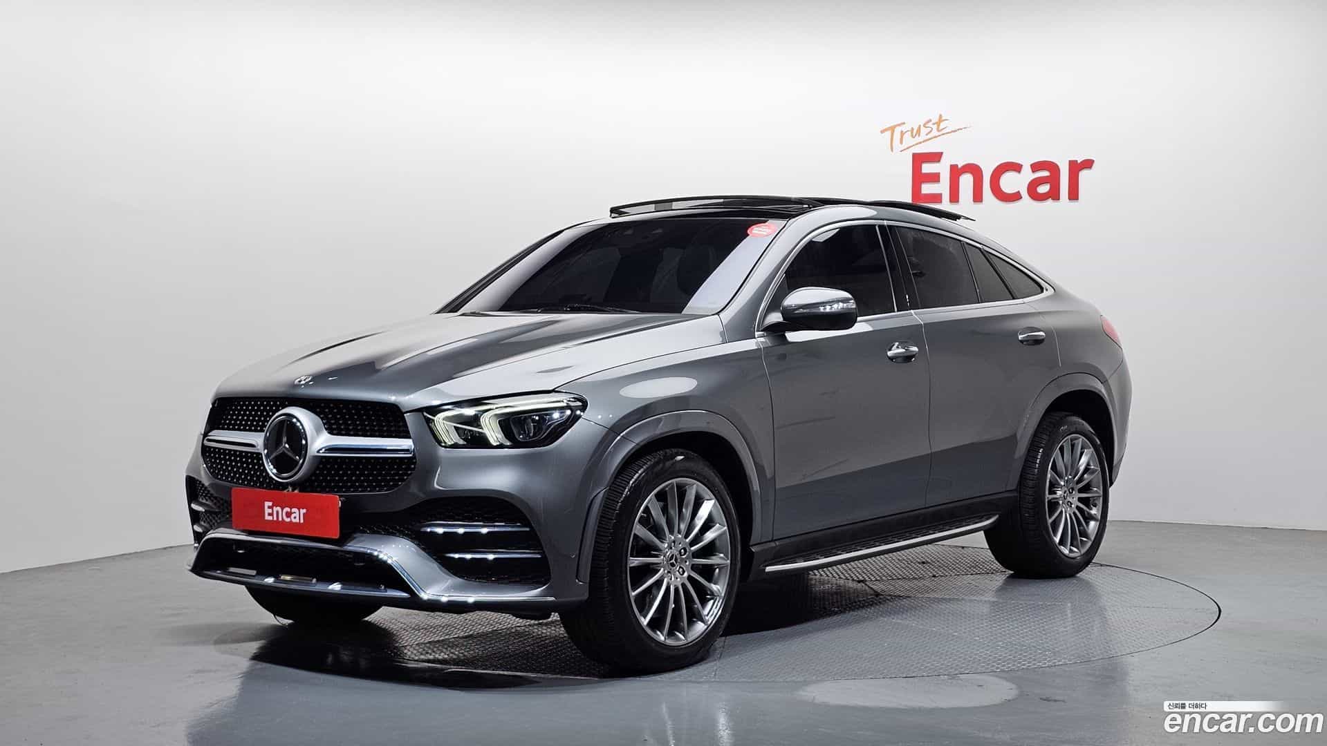GLE-Class Mercedes-Benz 2022.0-OUTER-001