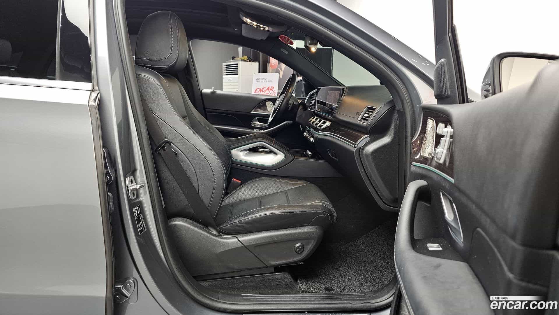 GLE-Class Mercedes-Benz 2022.0-OPTION-016