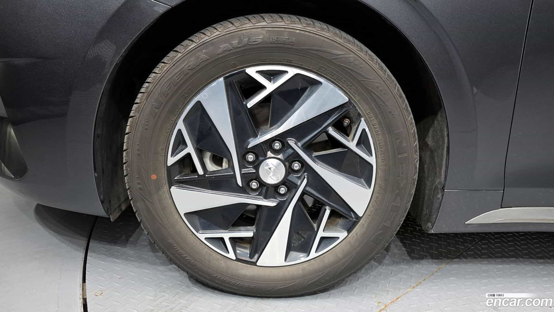 Grandeur Hyundai 2022.3-OUTER-005