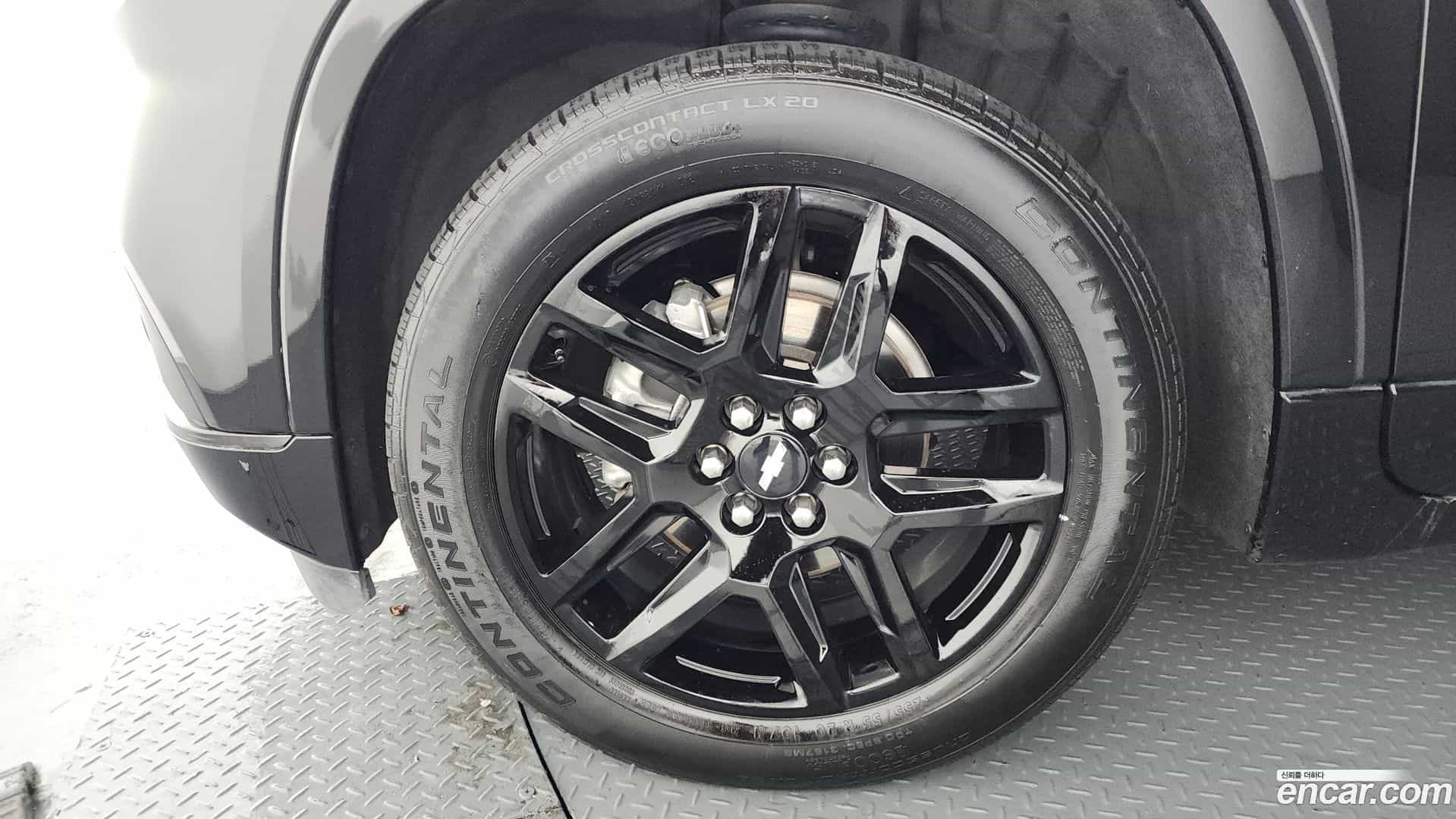 Traverse Chevrolet 2021.9-OUTER-005